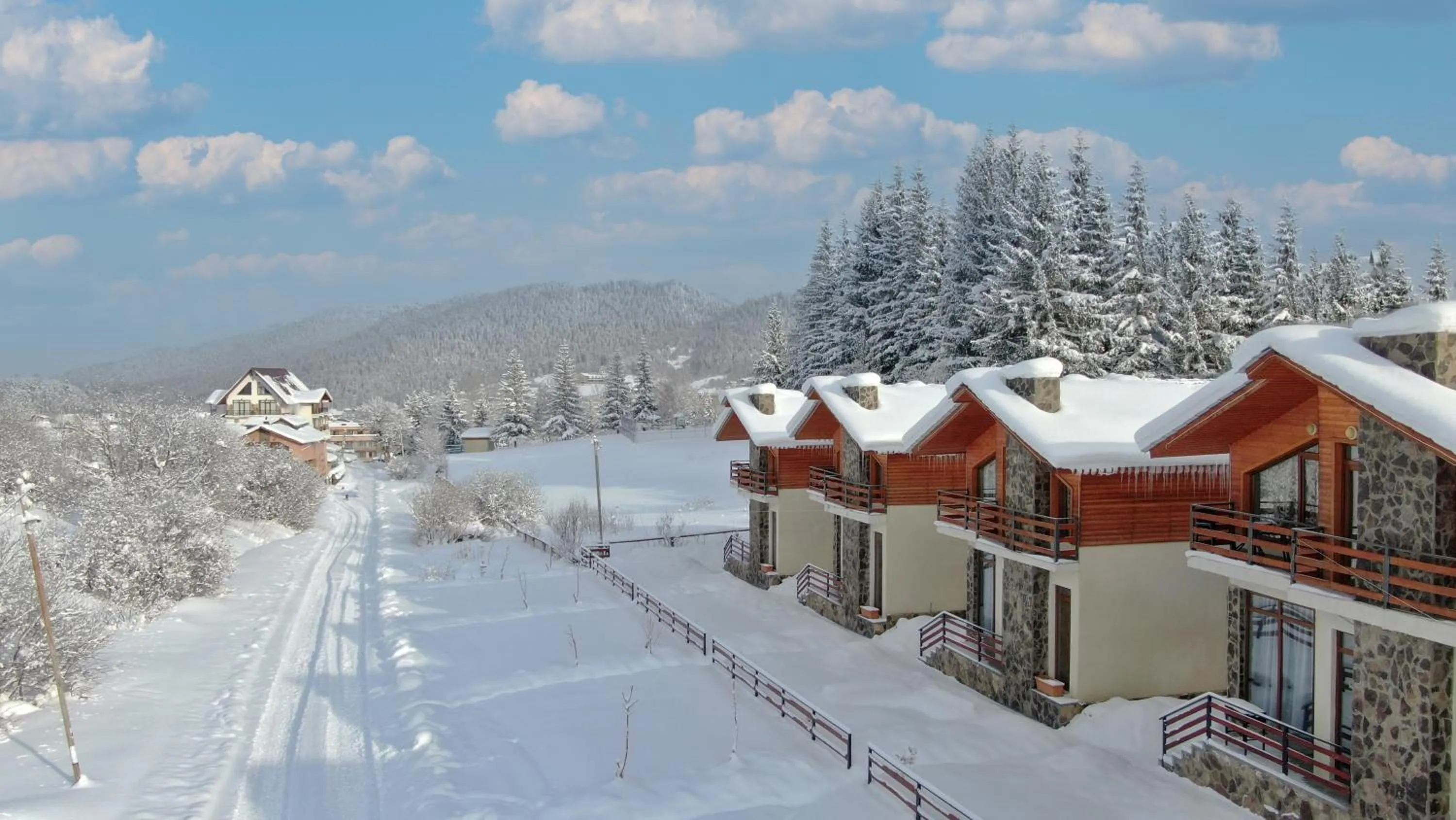 Property building in Villa Mtashi