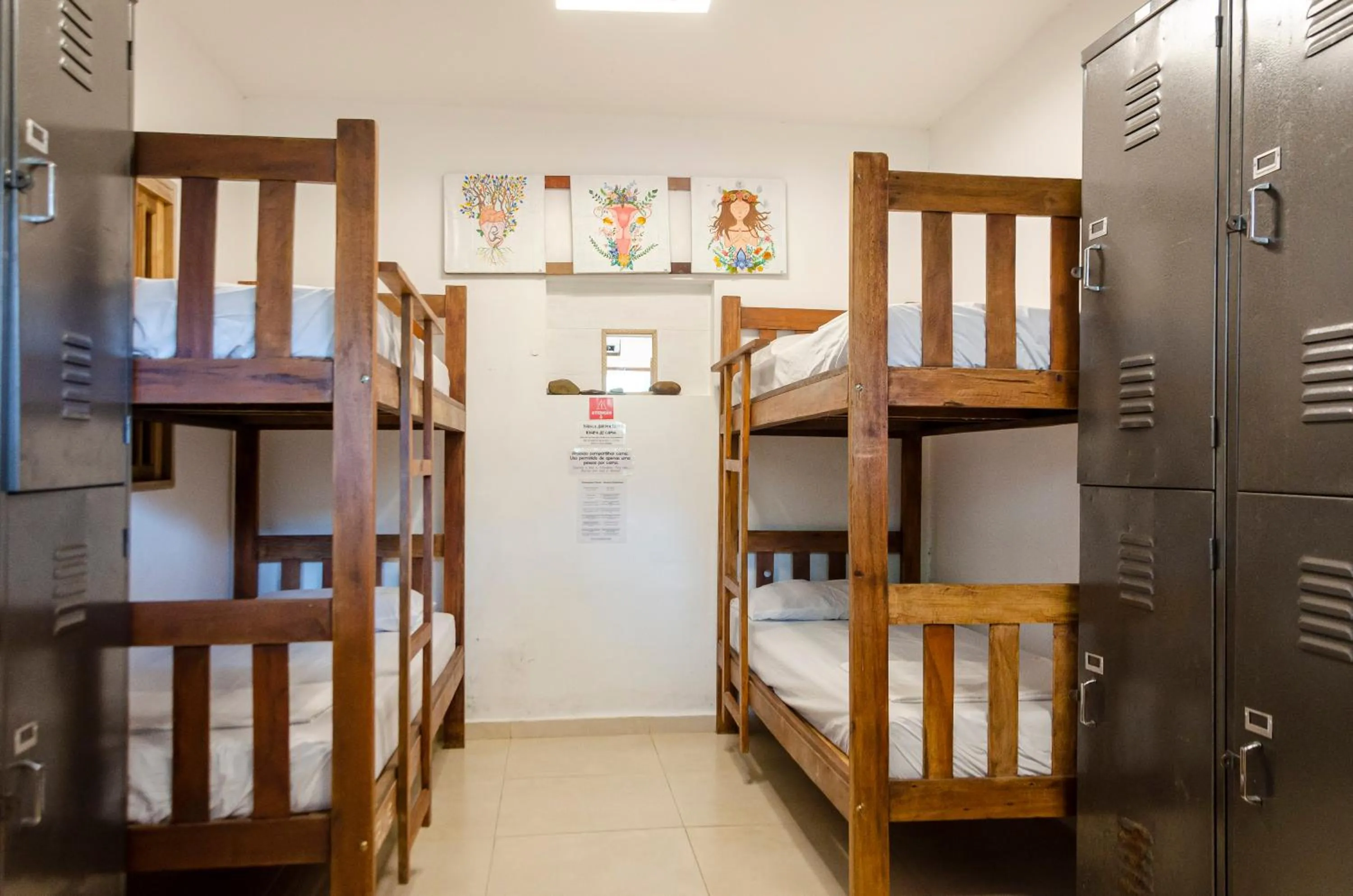 Single Bed in Female Dormitory Room in Verde Hostel Ilhabela