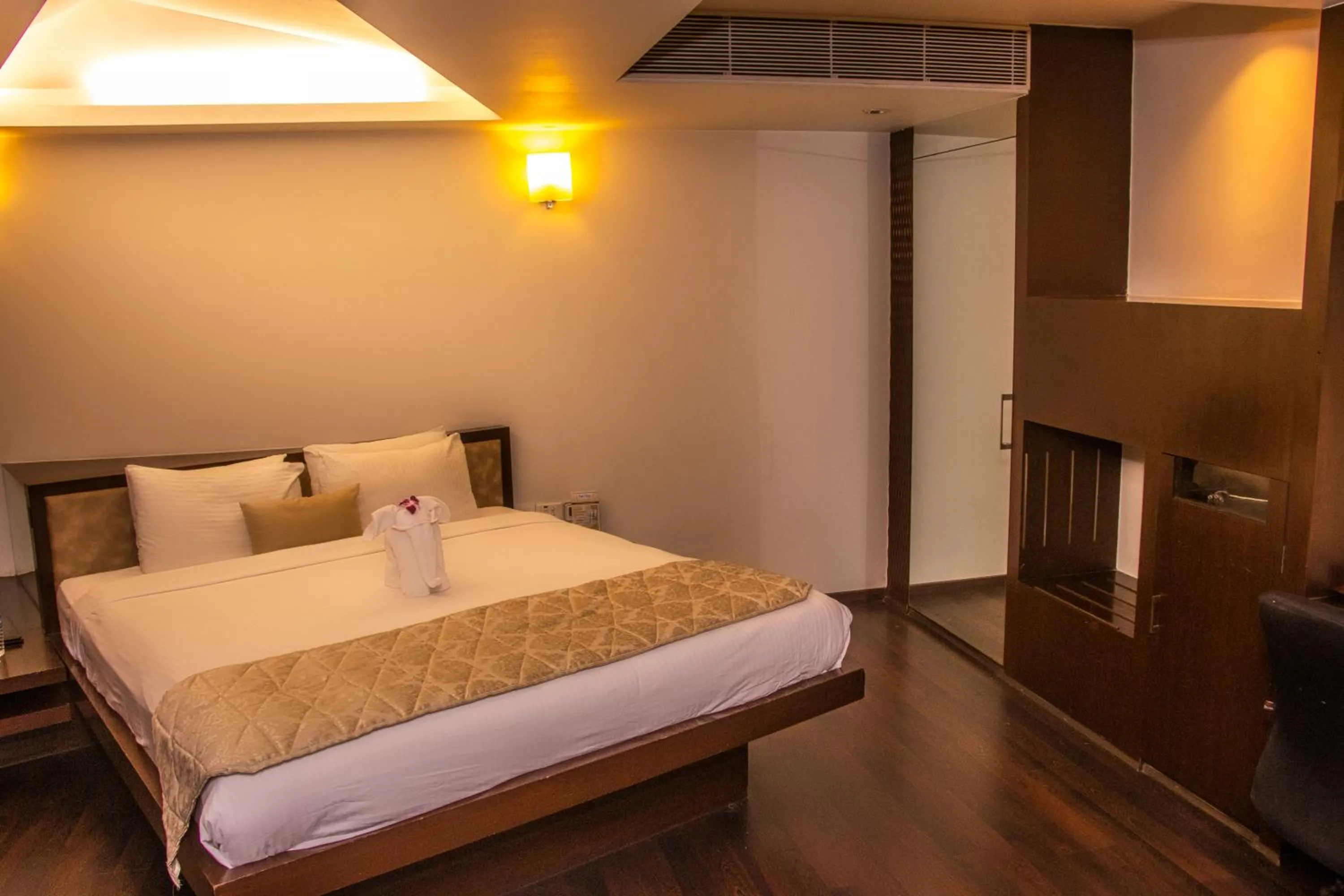 Bed in Park Prime Kolkata