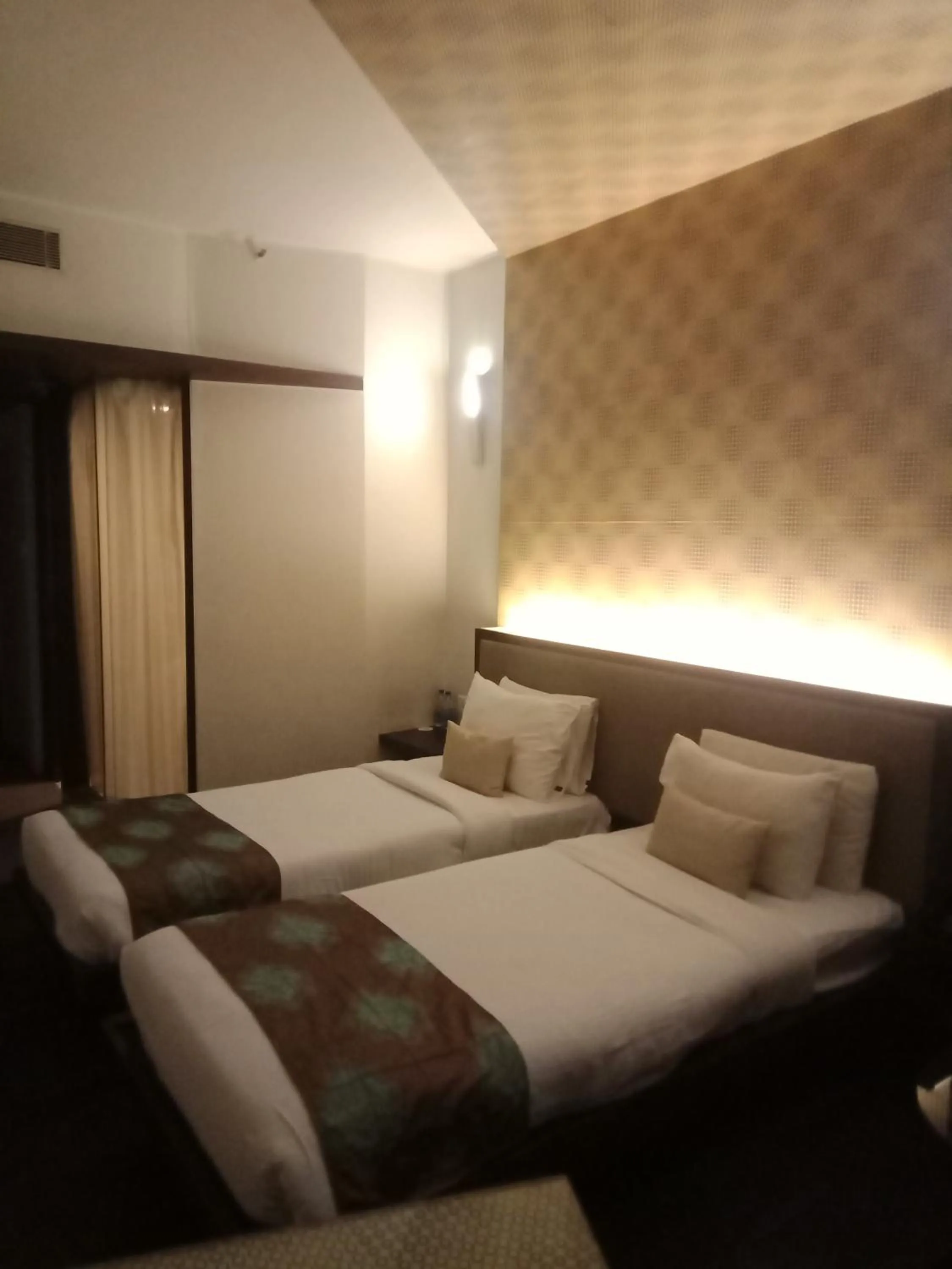 Bed in Park Prime Kolkata