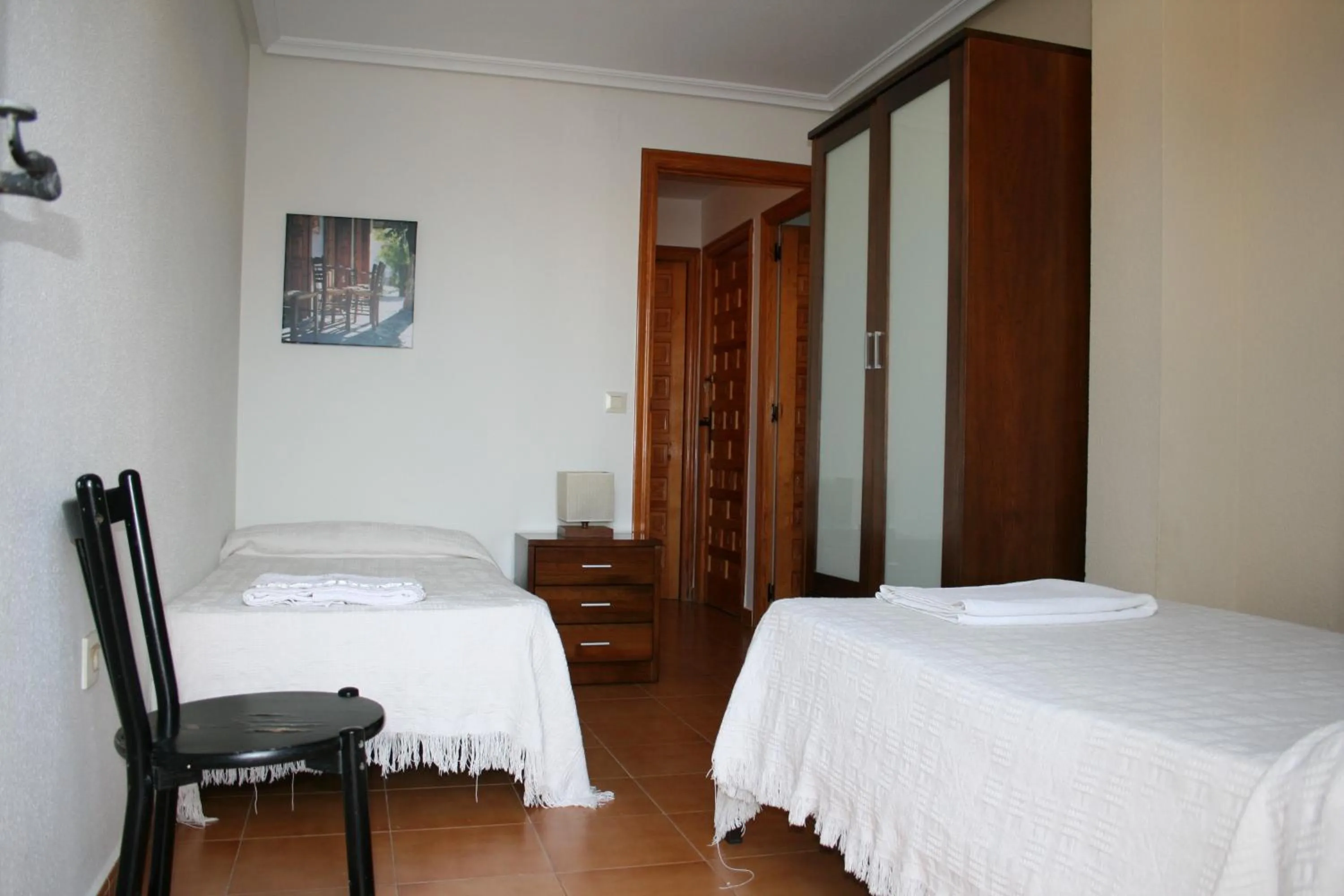 Photo of the whole room, Bed in Bungalow Mediterraneo
