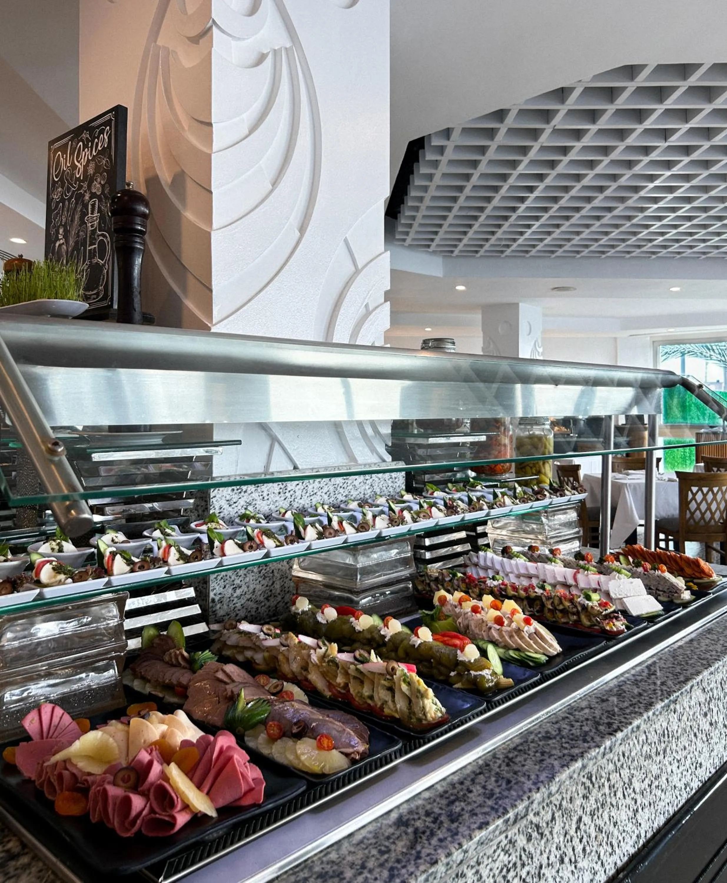 Food and drinks in Borg El Arab Beach Resort