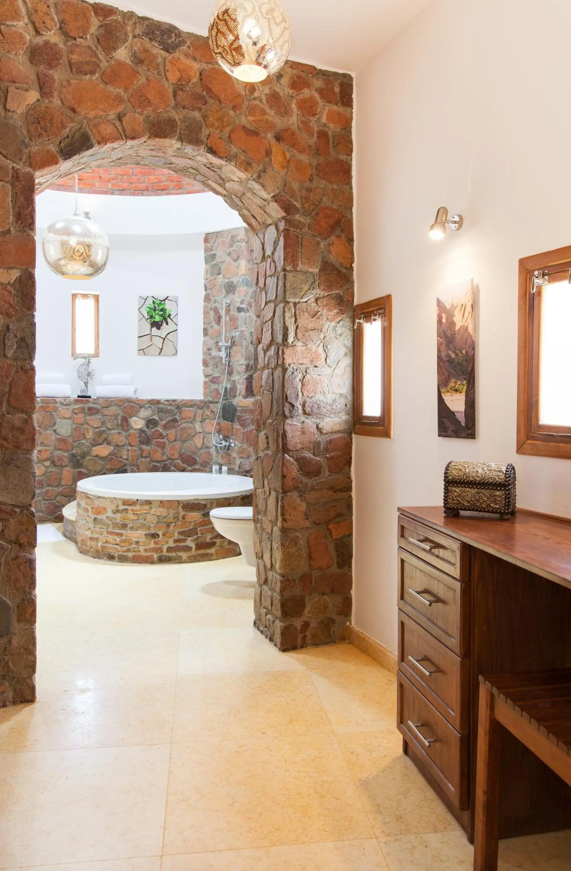 Shower in Red Rock Apartments