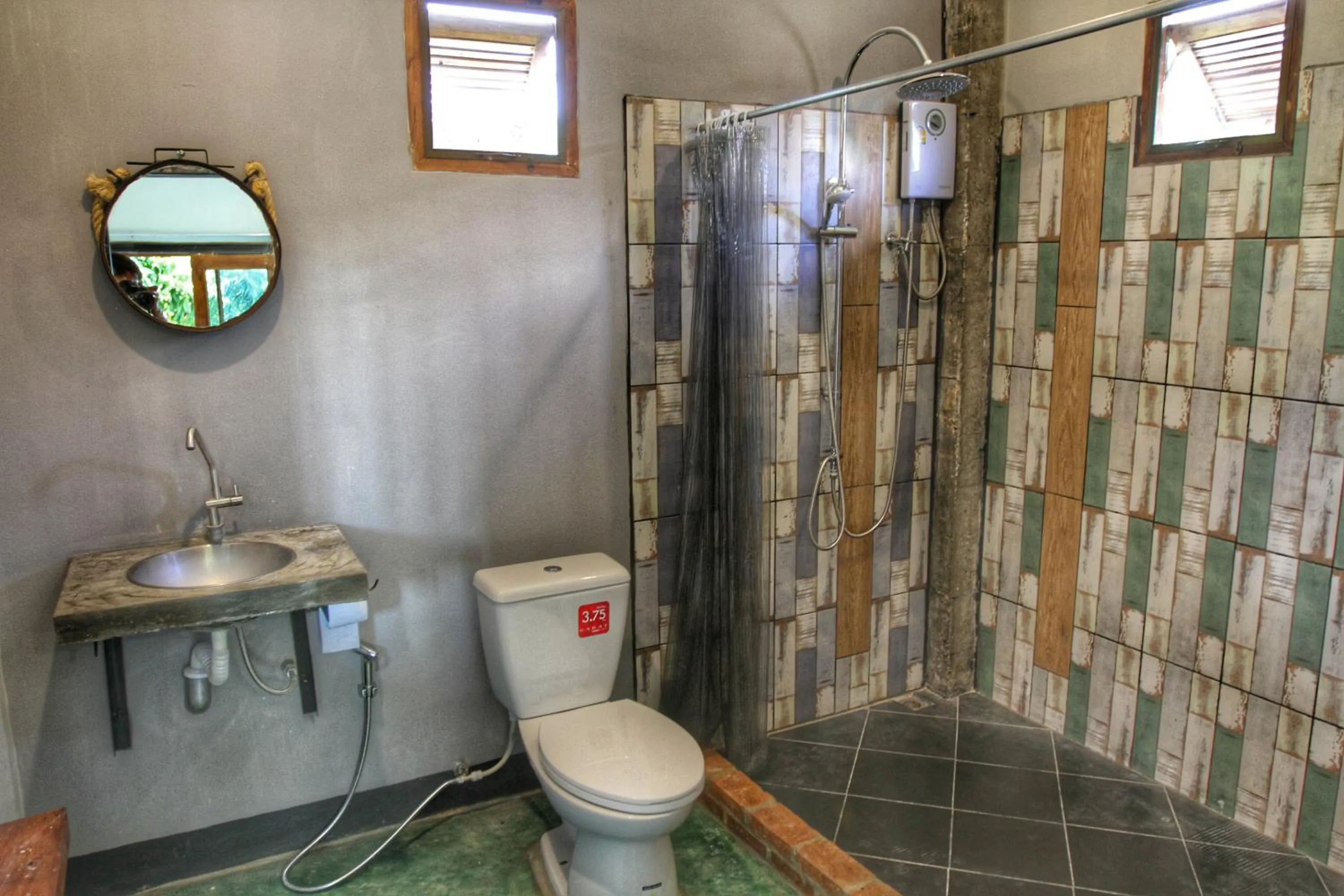 Bathroom in Above The Sea Maesariang