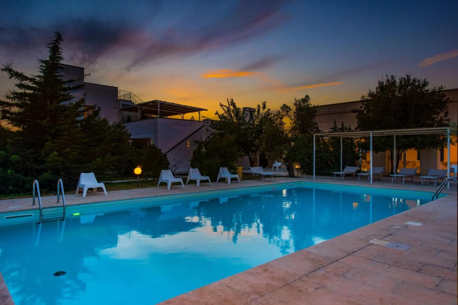 Swimming pool in Masseria Agriturismo Faresalento
