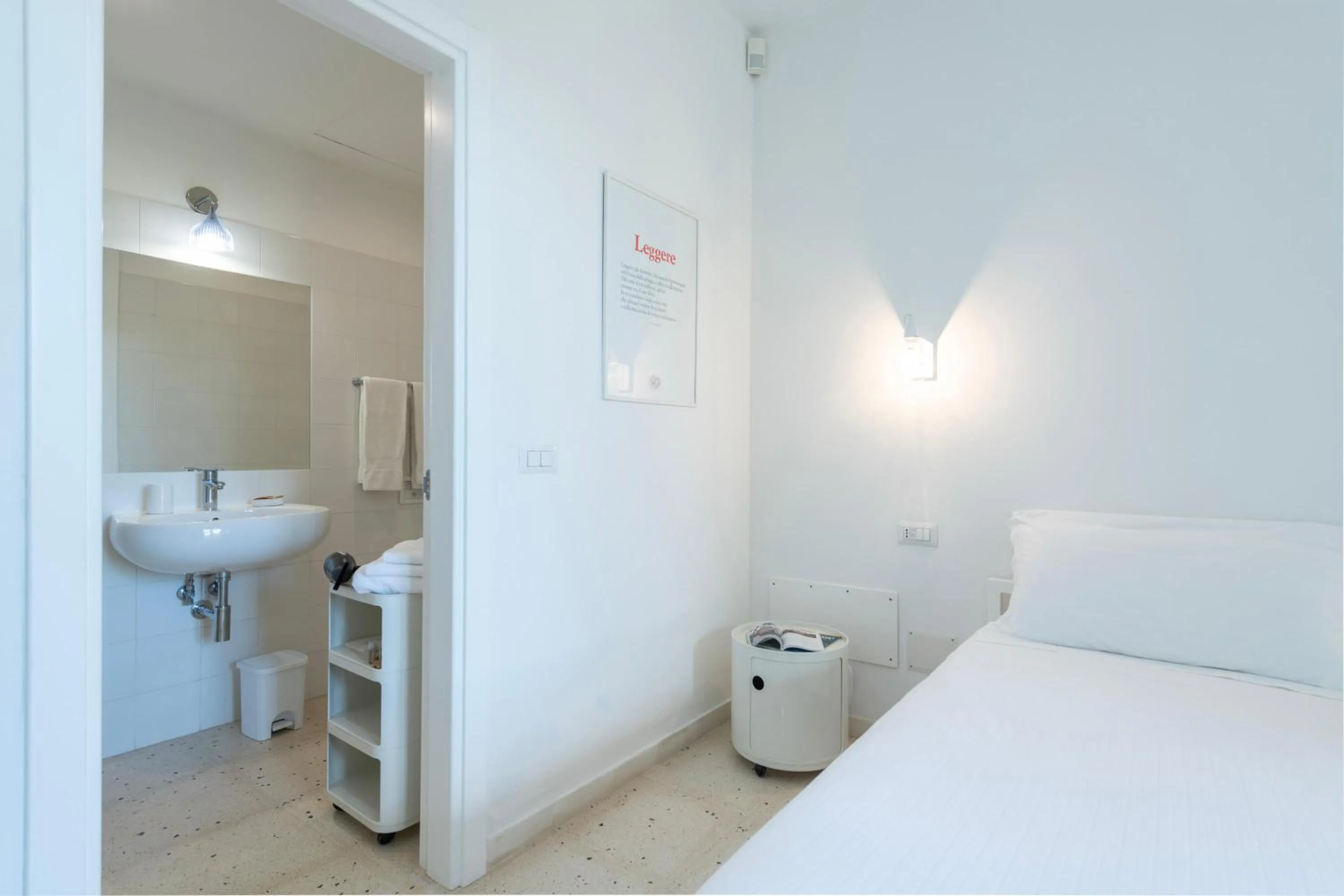 Bathroom, Bed in Masseria Agriturismo Faresalento