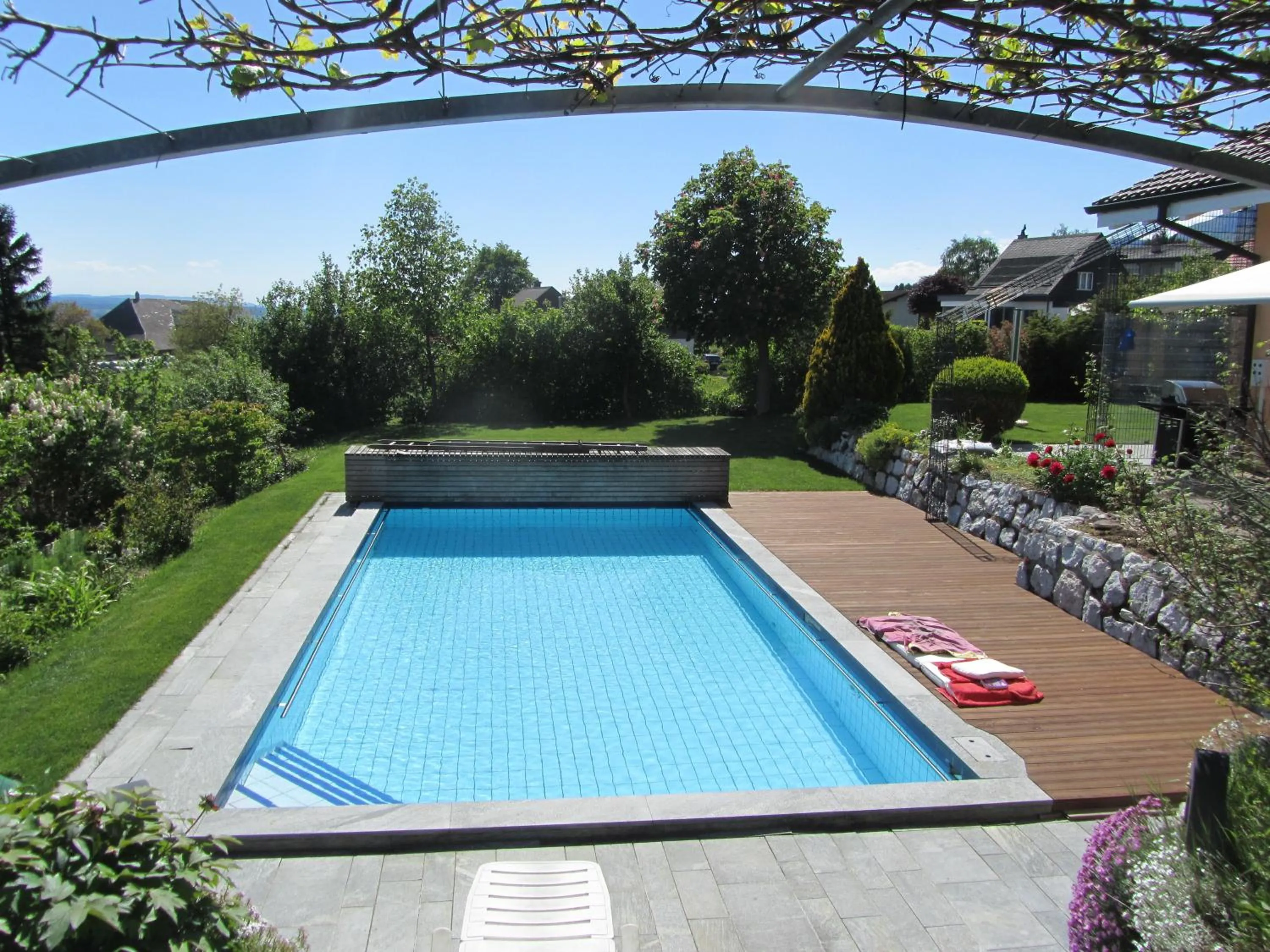 Swimming pool in B&B Pension Marina