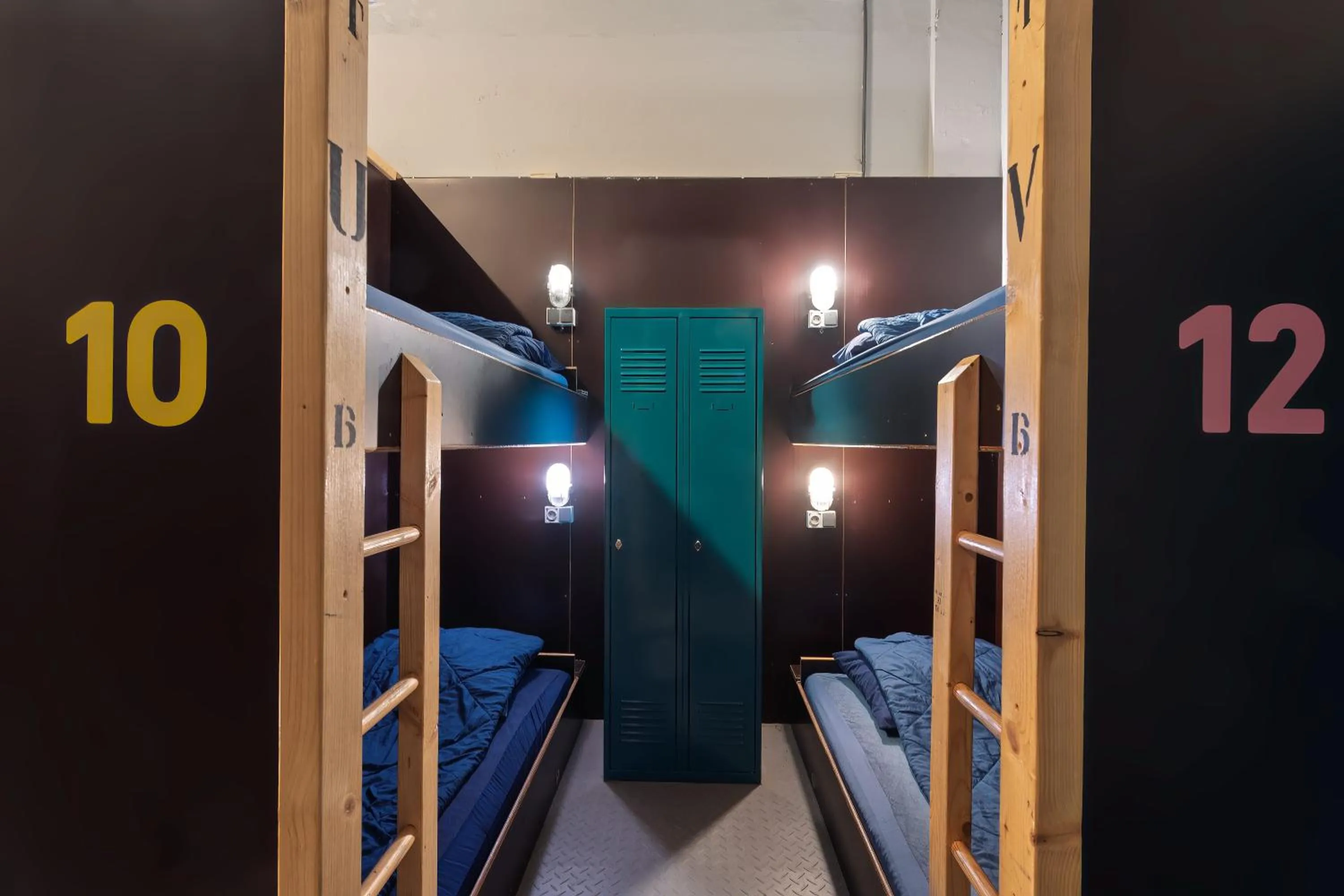 Bedroom, Bed in Stayokay Hostel Eindhoven