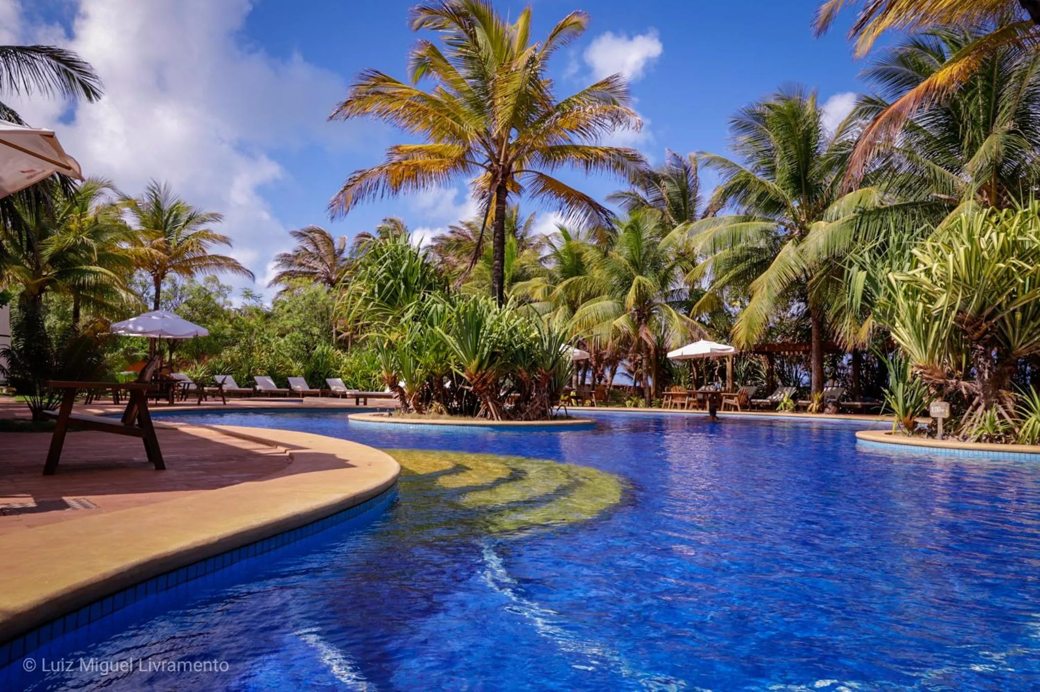 Swimming pool in Bupitanga Hotel