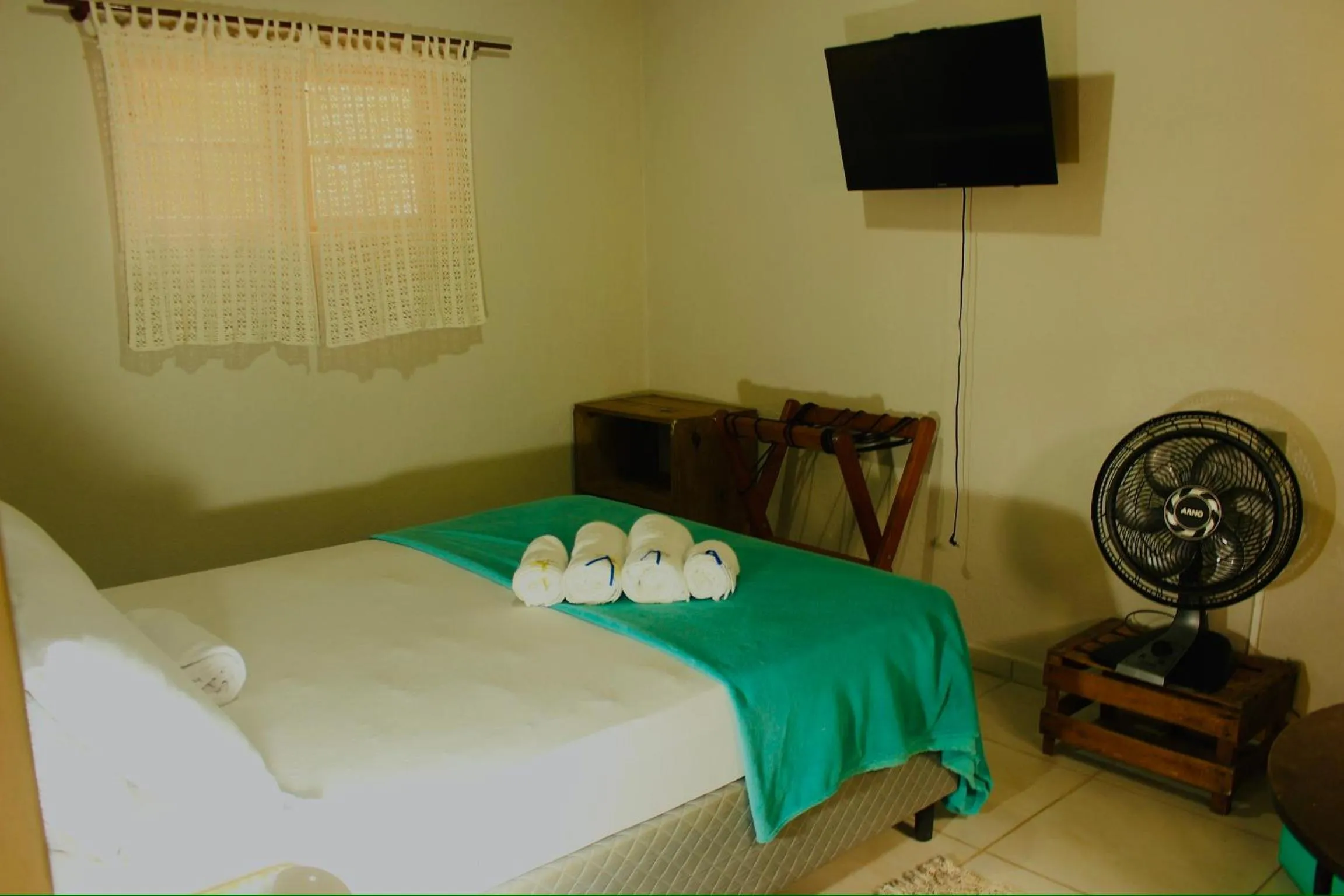 TV and multimedia, Bed in Casa dos Açores B&B