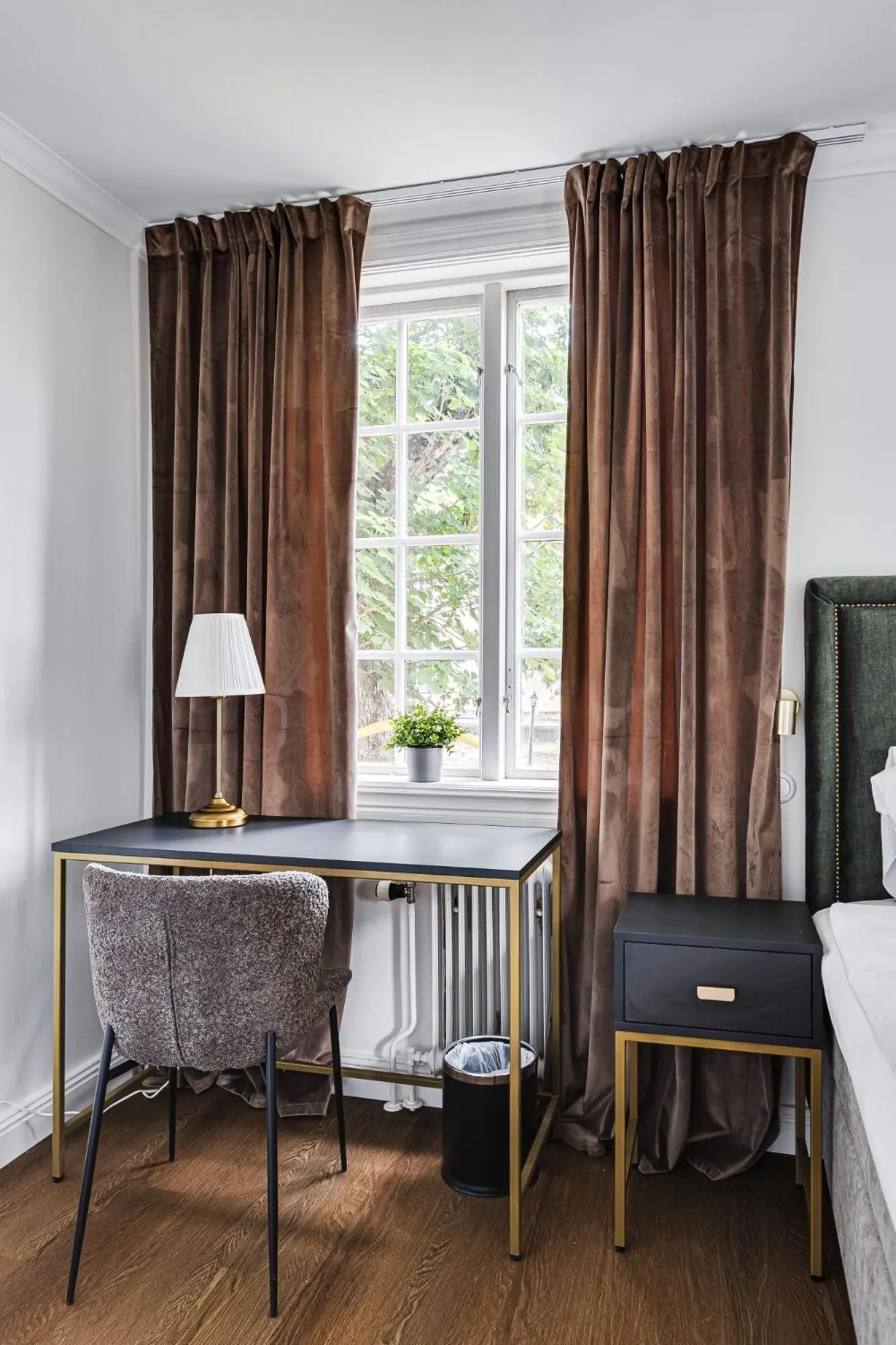 View (from property/room), Bed in Söderfors Herrgård