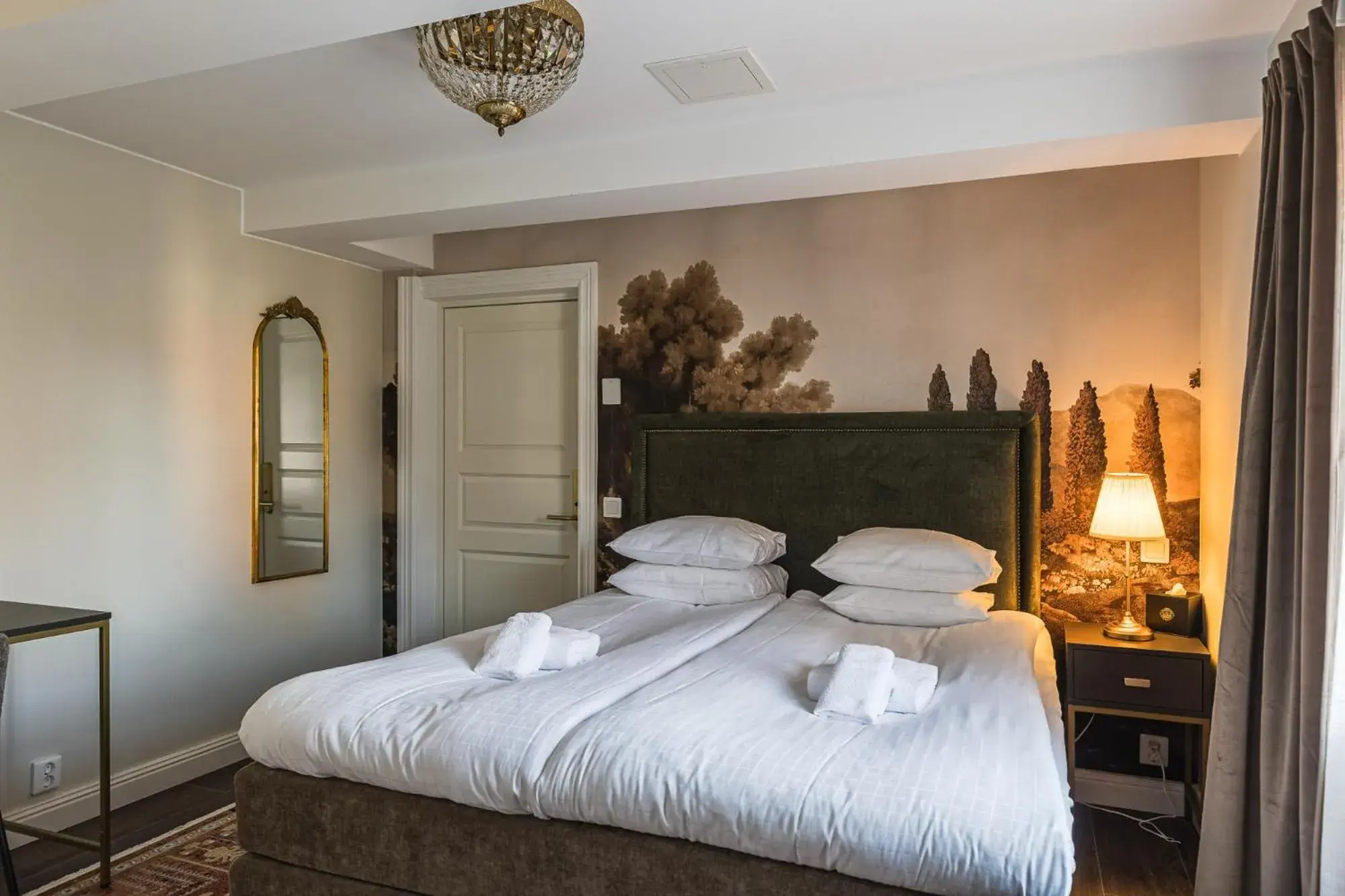 Queen Room - single occupancy in Söderfors Herrgård Queen Room - single occupancy in Söderfors Herrgård