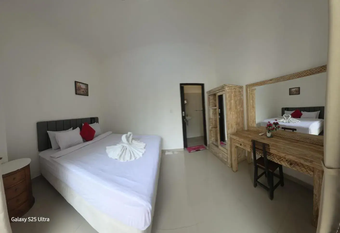 King Room with Pool View in Ceria House Ungasan Uluwatu King Room with Pool View in Ceria House Ungasan Uluwatu