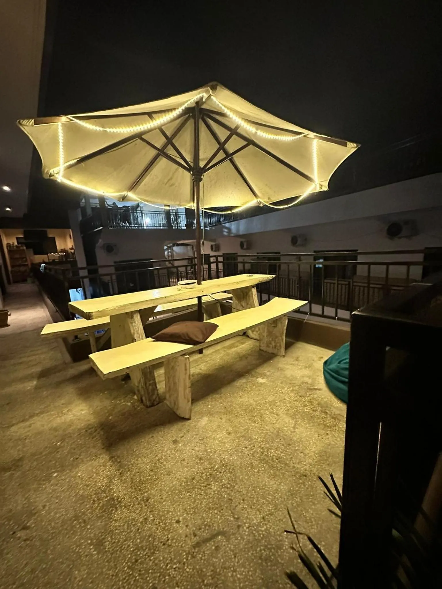 Restaurant/places to eat in Ceria House Ungasan Uluwatu