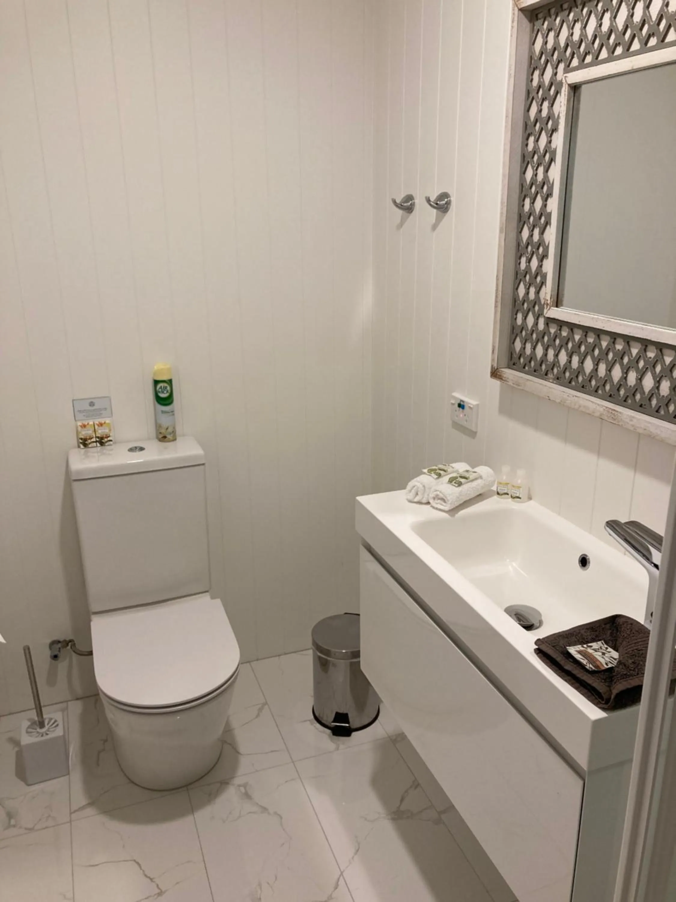 Bathroom in Hahei Bed and Breakfast