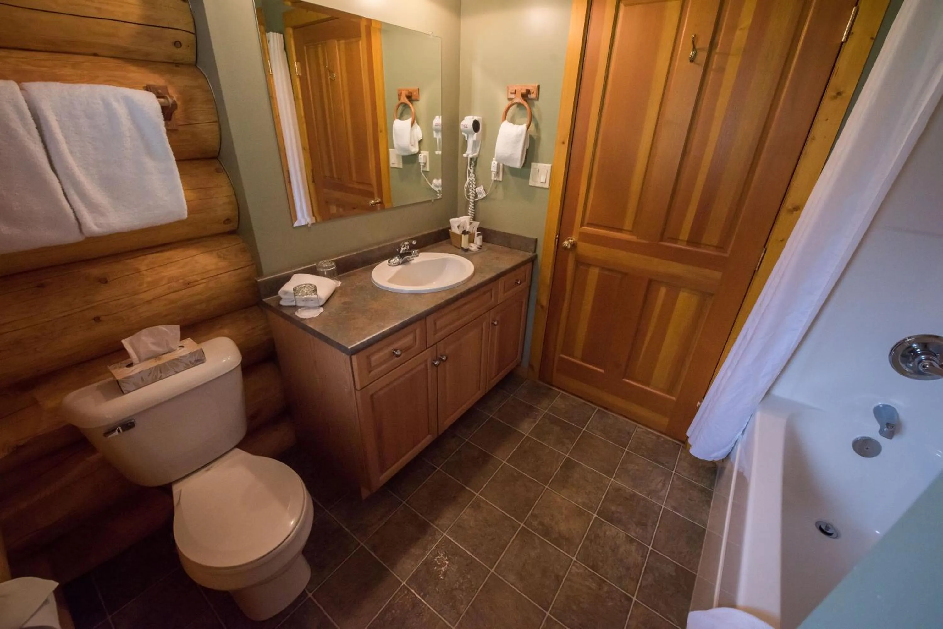 One-Bedroom Suite in Alpine Meadows Resort