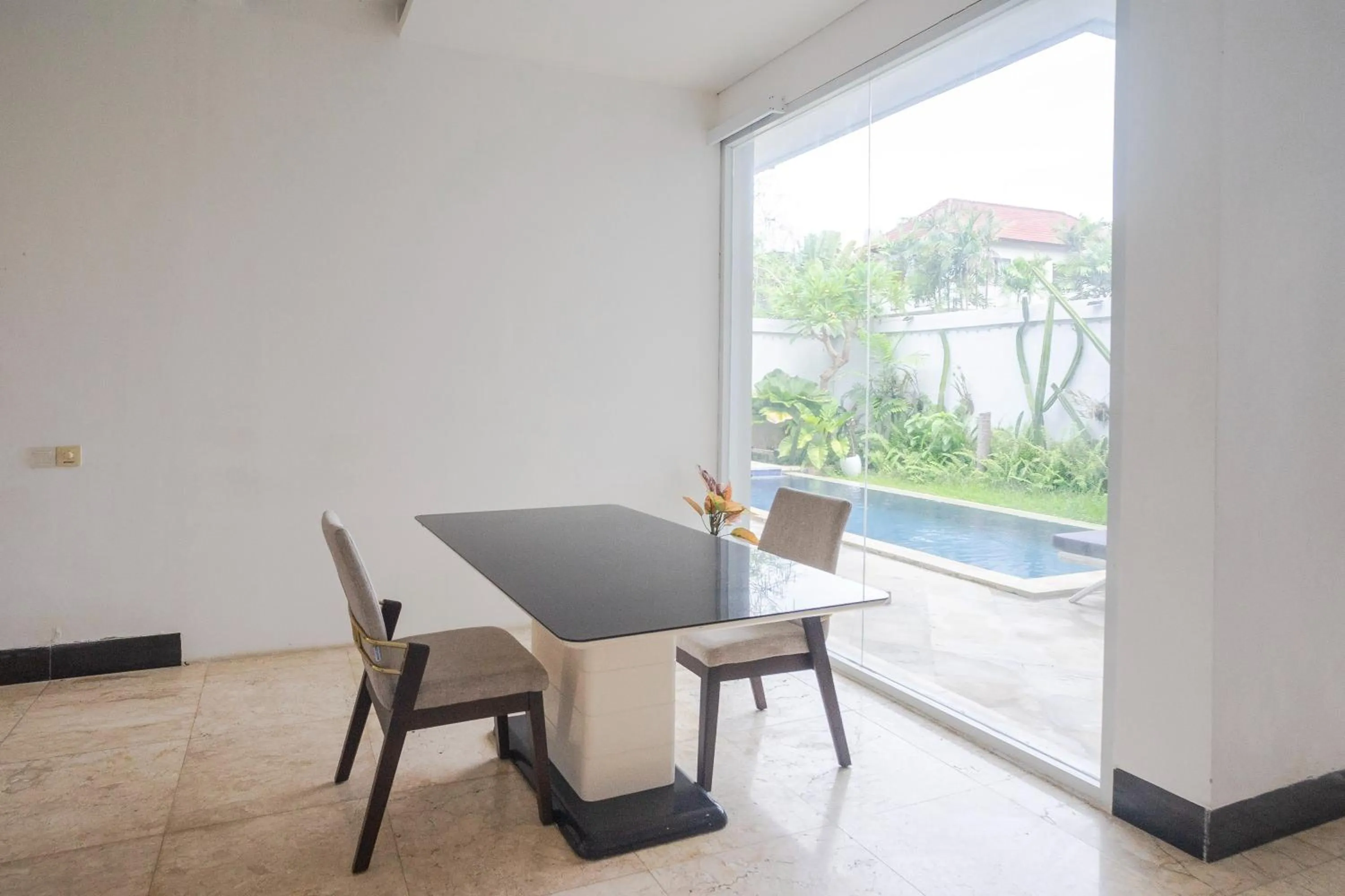 Dining area in Villa Blue Margarita Canggu