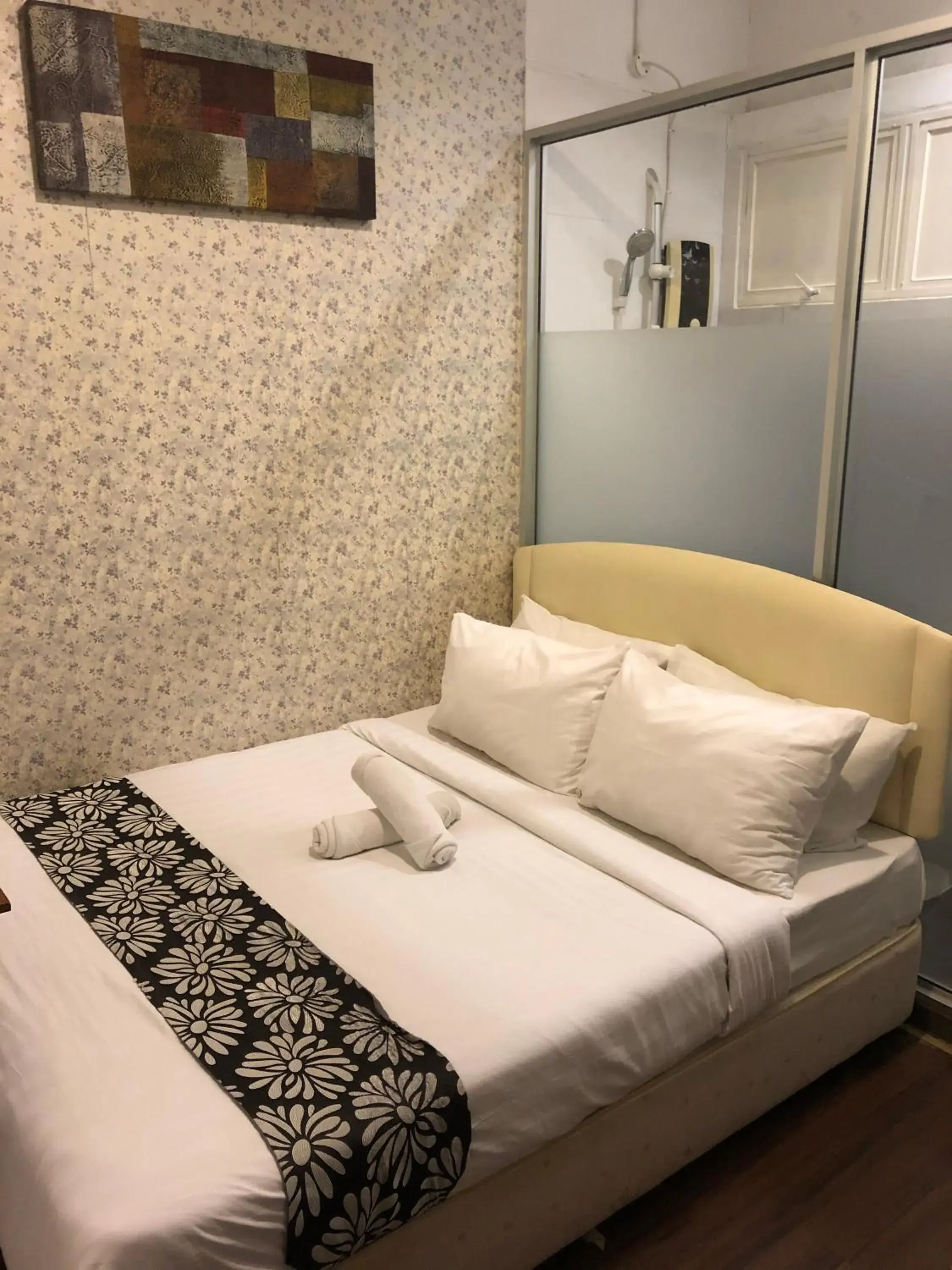 Bed in Woodpecker Lodge, Kuching Bed in Woodpecker Lodge, Kuching