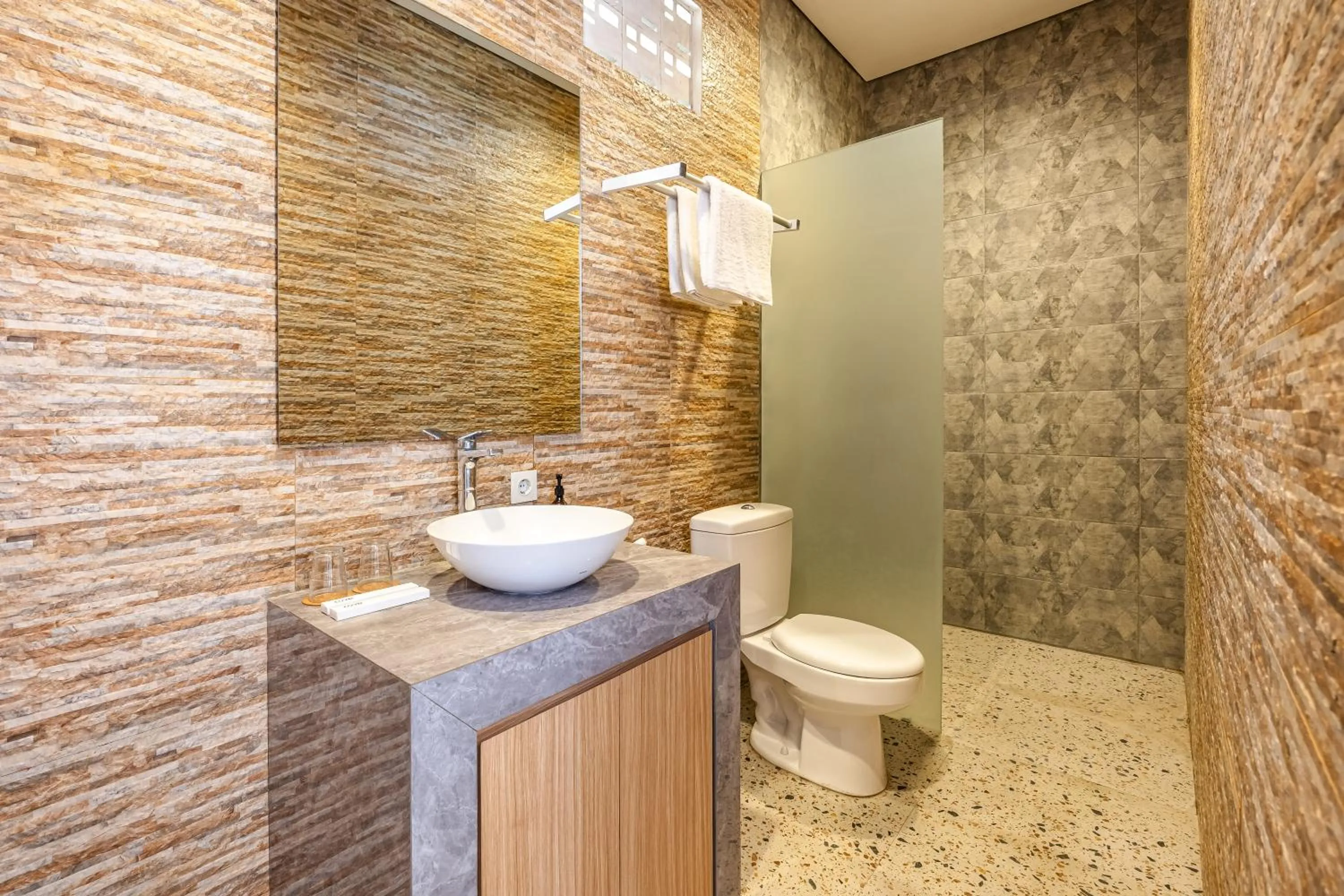 Bathroom in Cove Ume Nerus Residences & Villa