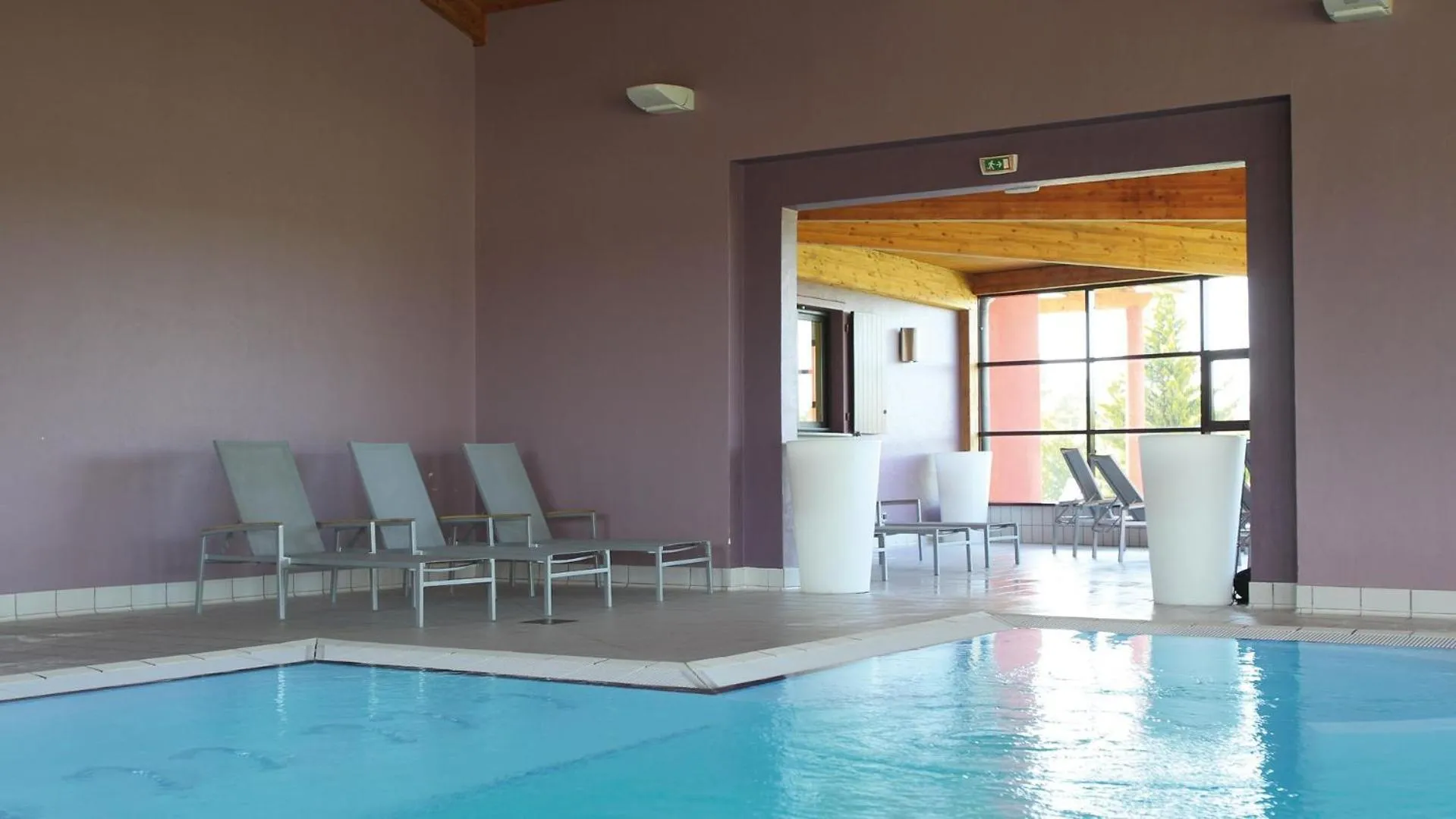 Swimming pool in Domaine d'Agrippa Valence