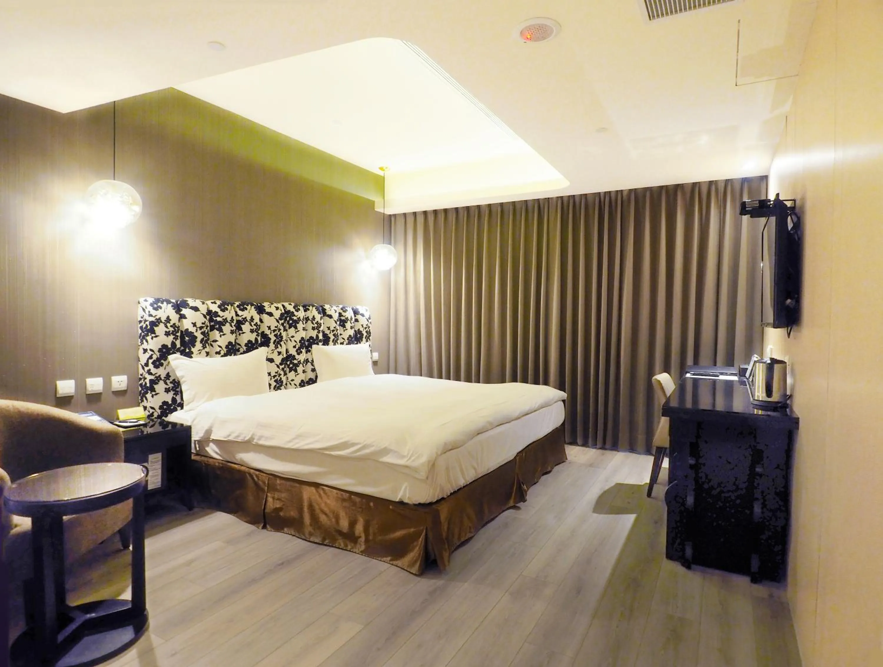 Bed in Stay Hotel - Taichung Yizhong
