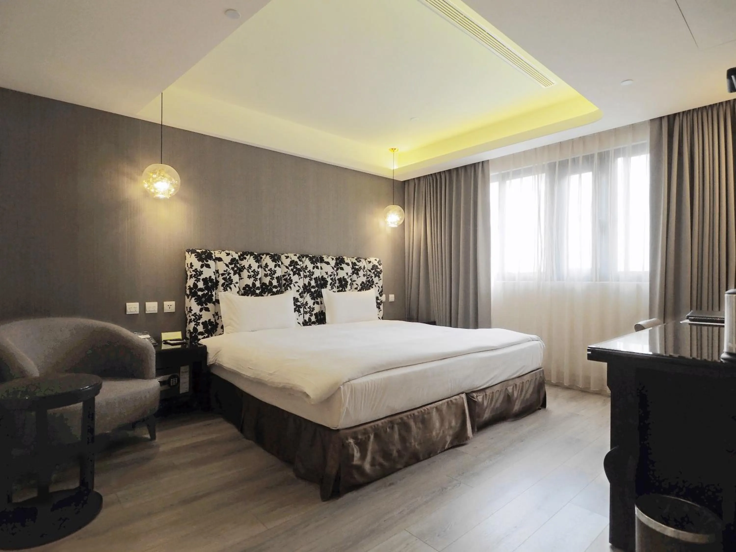 Bed in Stay Hotel - Taichung Yizhong