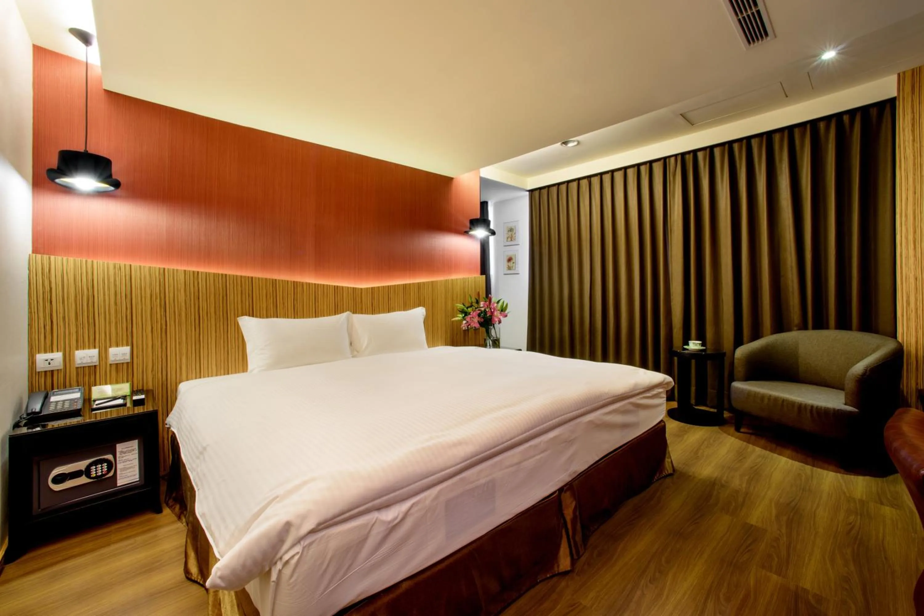 Photo of the whole room, Bed in Stay Hotel - Taichung Yizhong