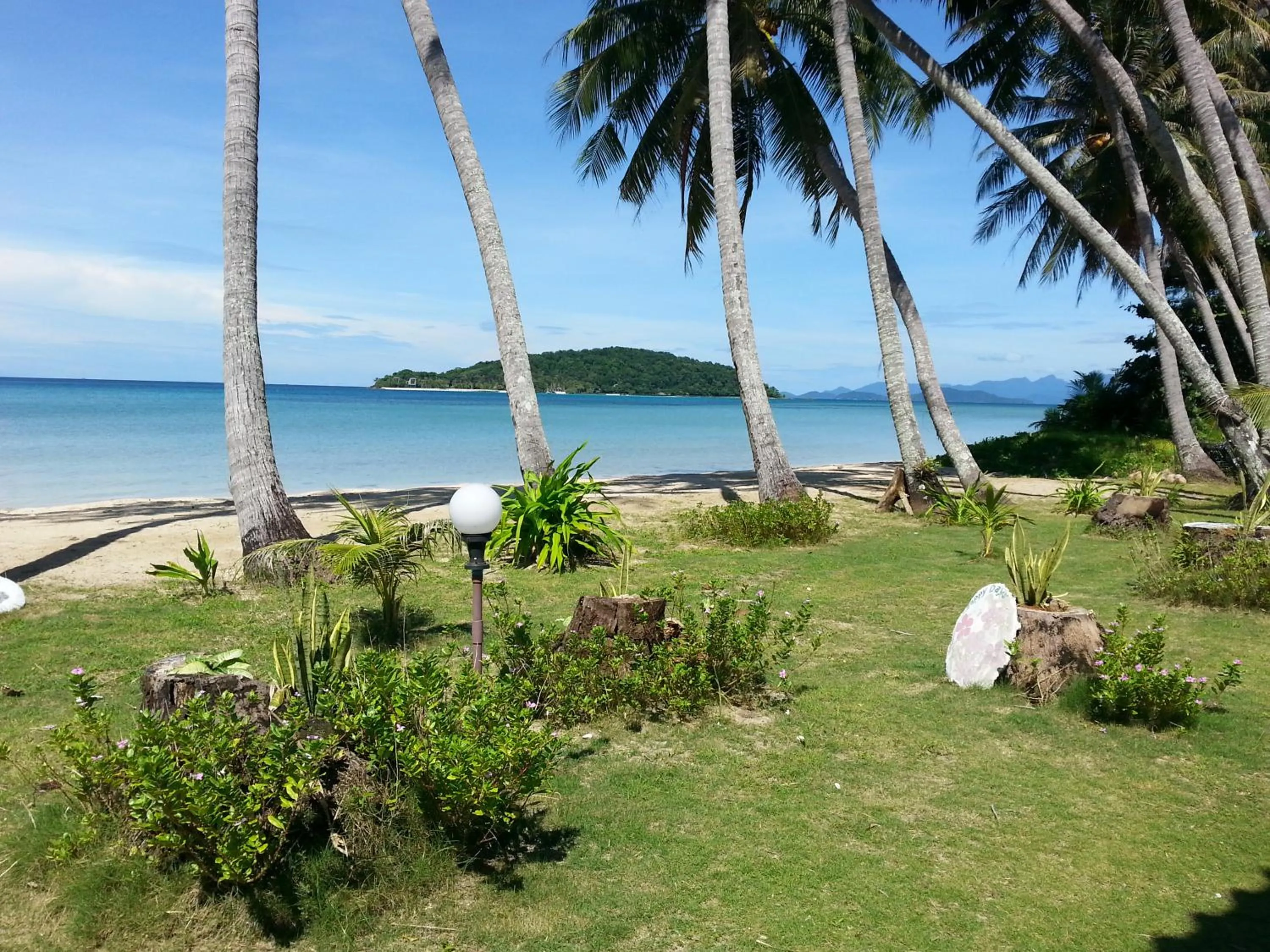 Beach in Happy Days Resort