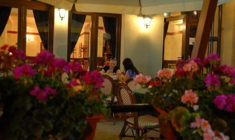 Hotel Ana