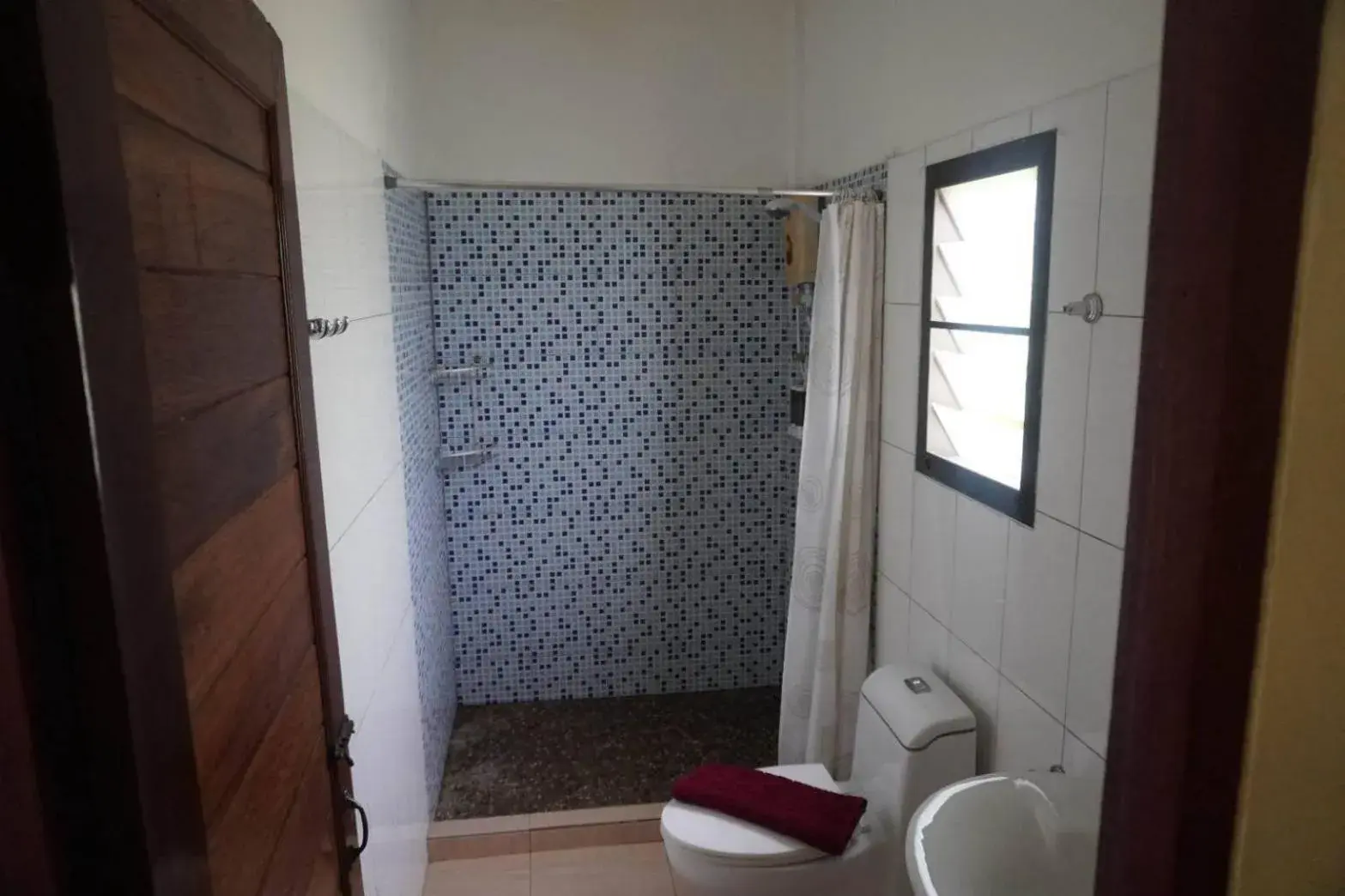 Standard Double Room in Khao Sok Holiday Resort Standard Double Room in Khao Sok Holiday Resort