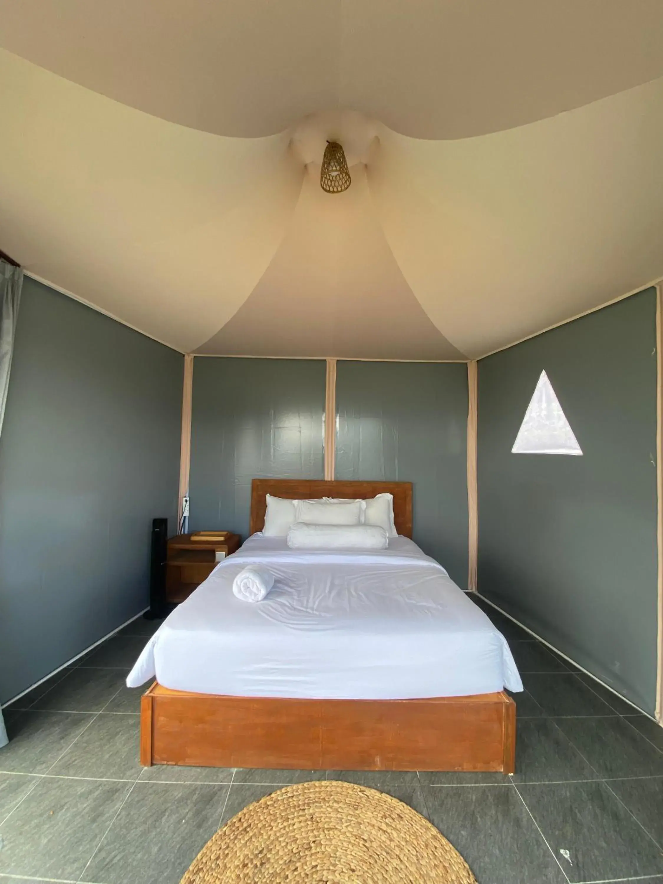 Bed in Catu Glamping Bedugul Bed in Catu Glamping Bedugul