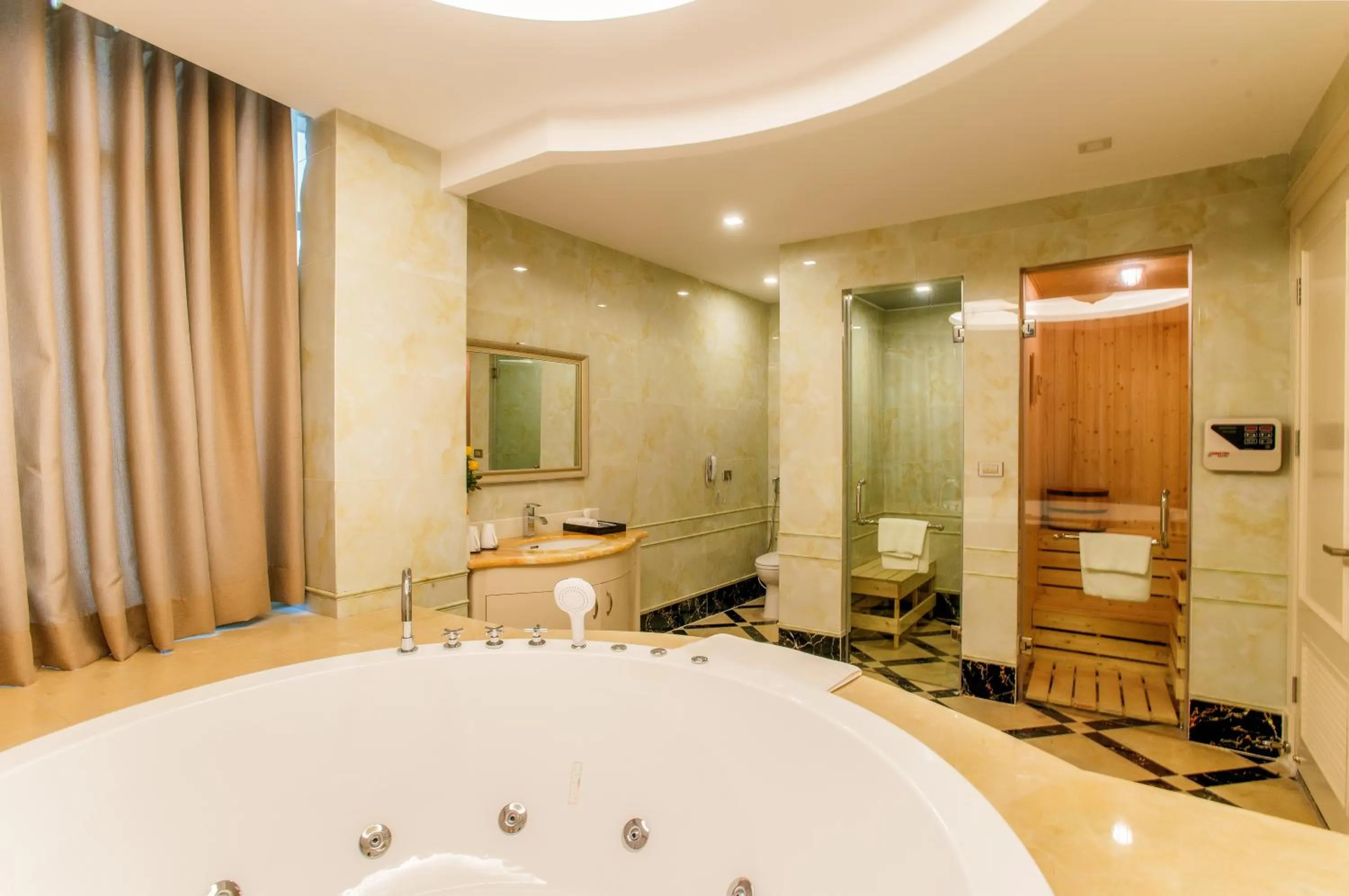Shower in Muong Thanh Grand Bac Giang Hotel