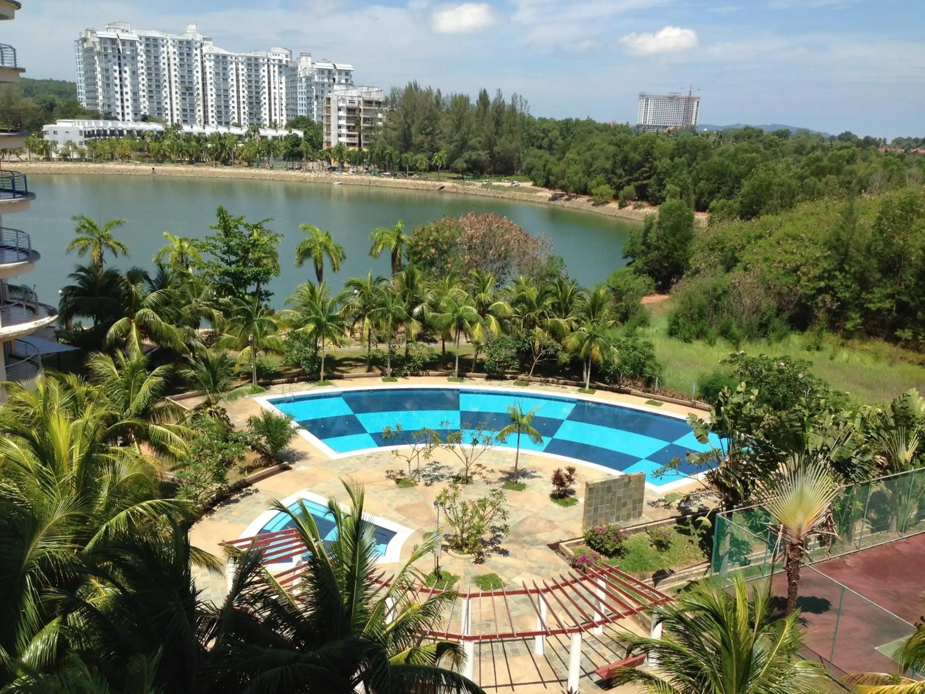 Facade/entrance in RC Cape Nautica Villas Facade/entrance in RC Cape Nautica Villas