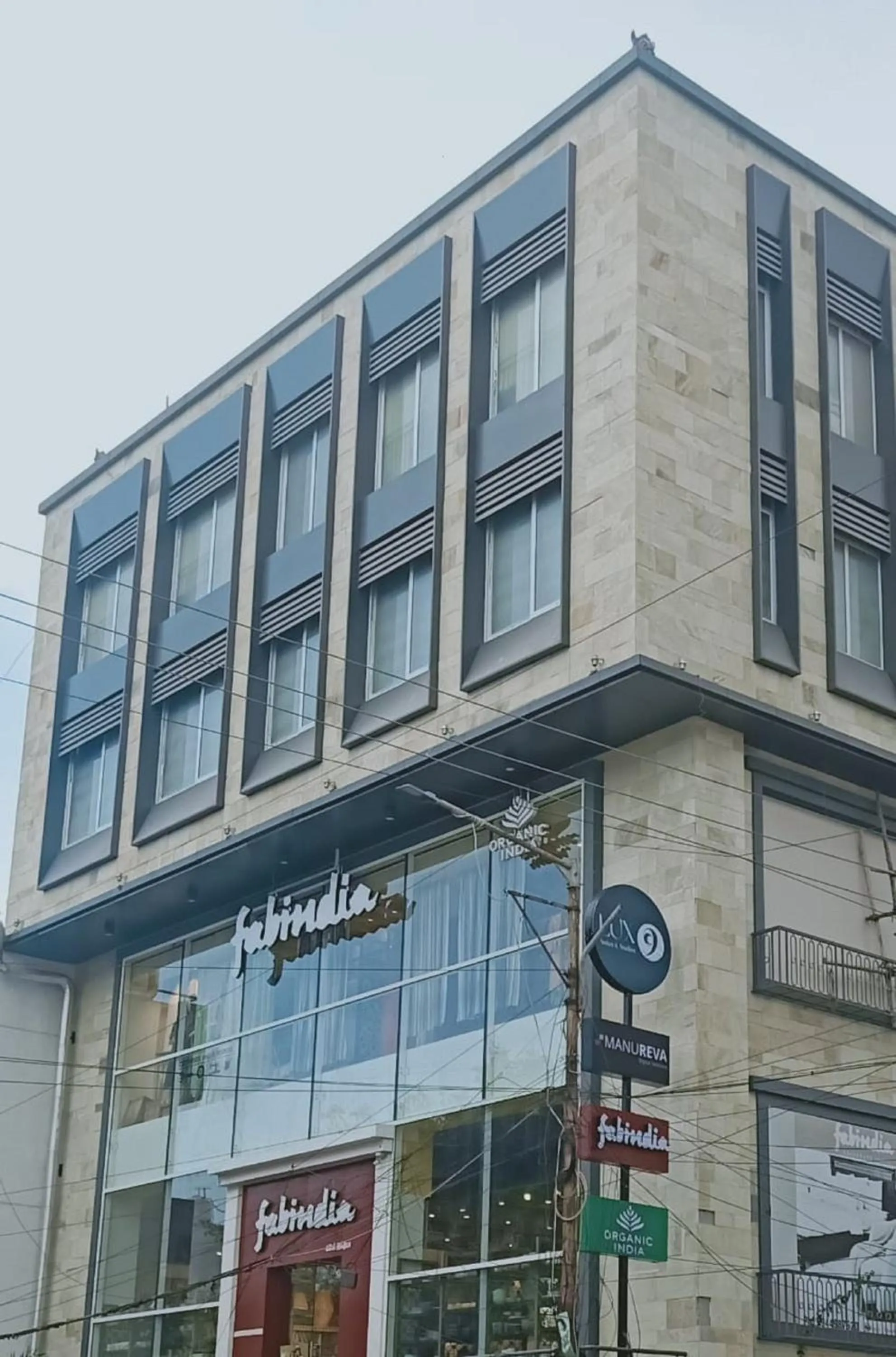 Property building in Pondy Heights - Suites and Studios