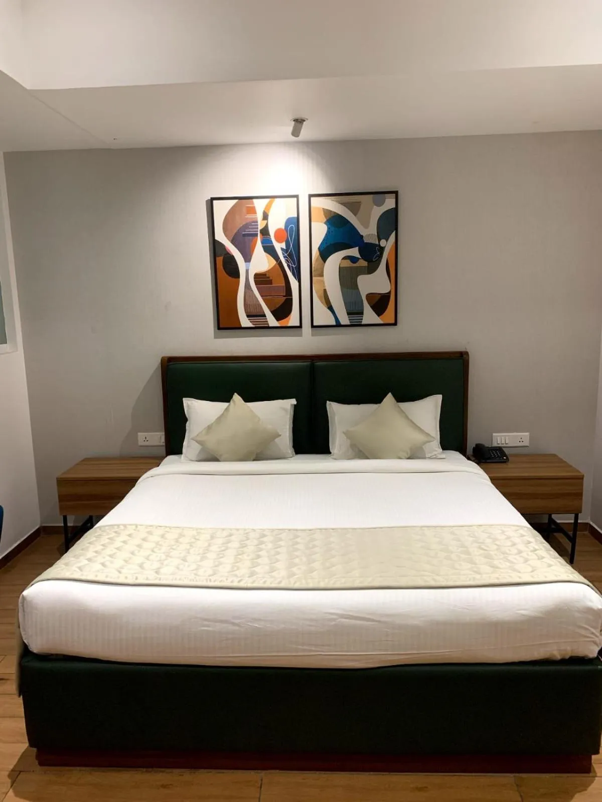 Bedroom in Pondy Heights - Suites and Studios