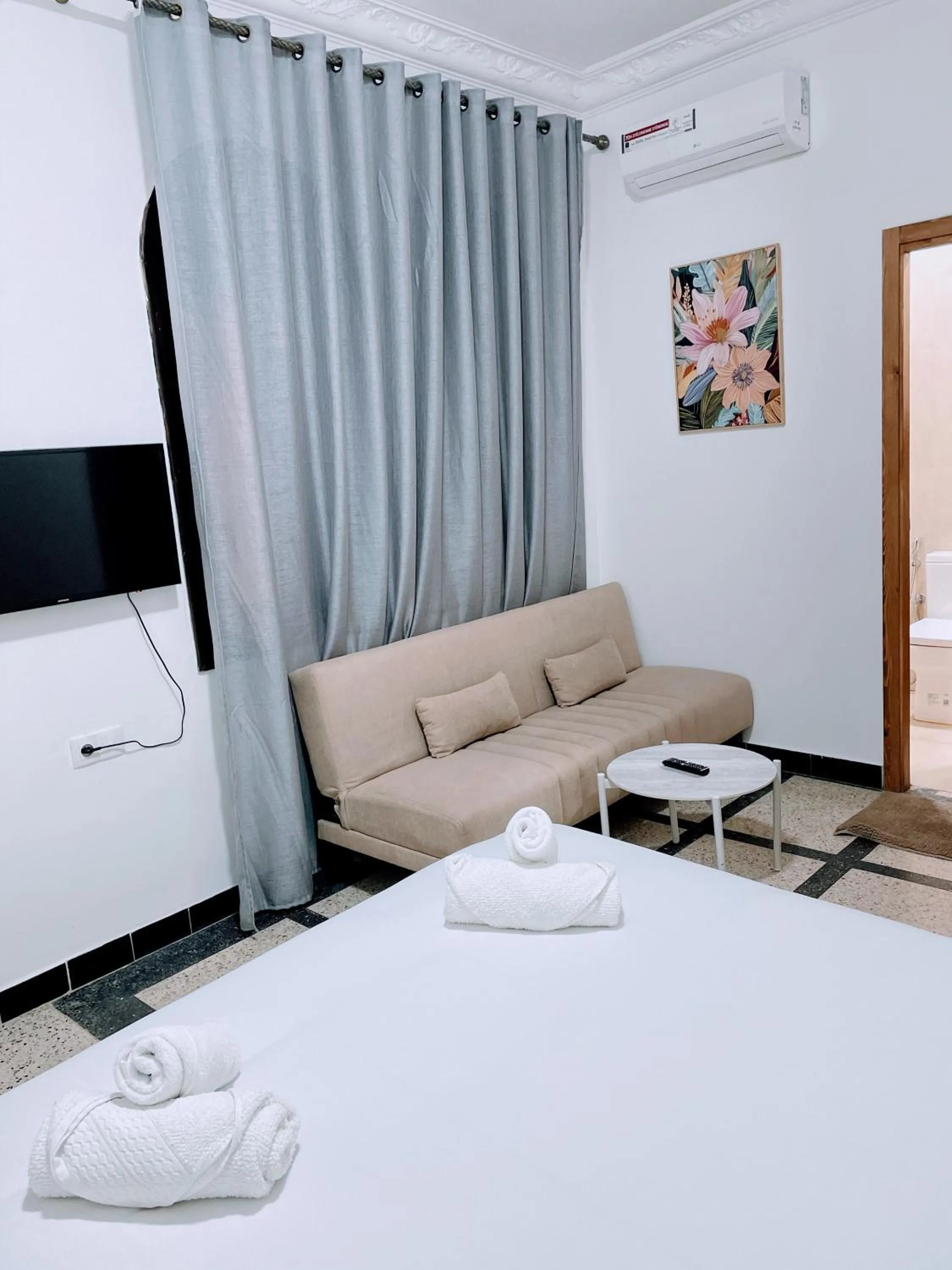 Bed in Hotel La Casa Blanca