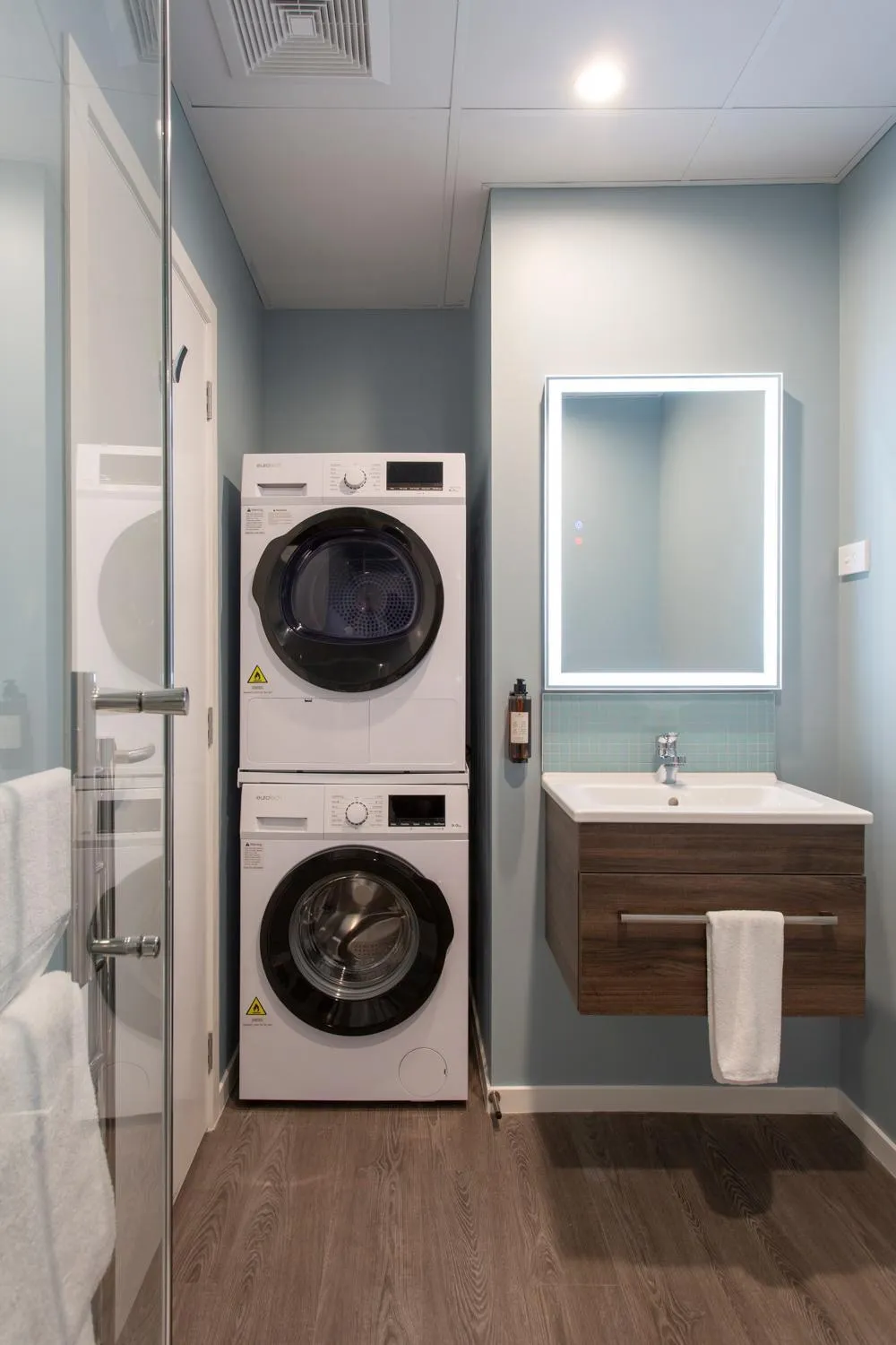 Bathroom in La Quinta by Wyndham Parnell Auckland