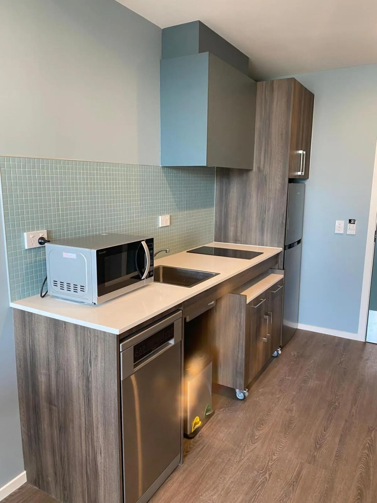 Kitchen or kitchenette in La Quinta by Wyndham Parnell Auckland