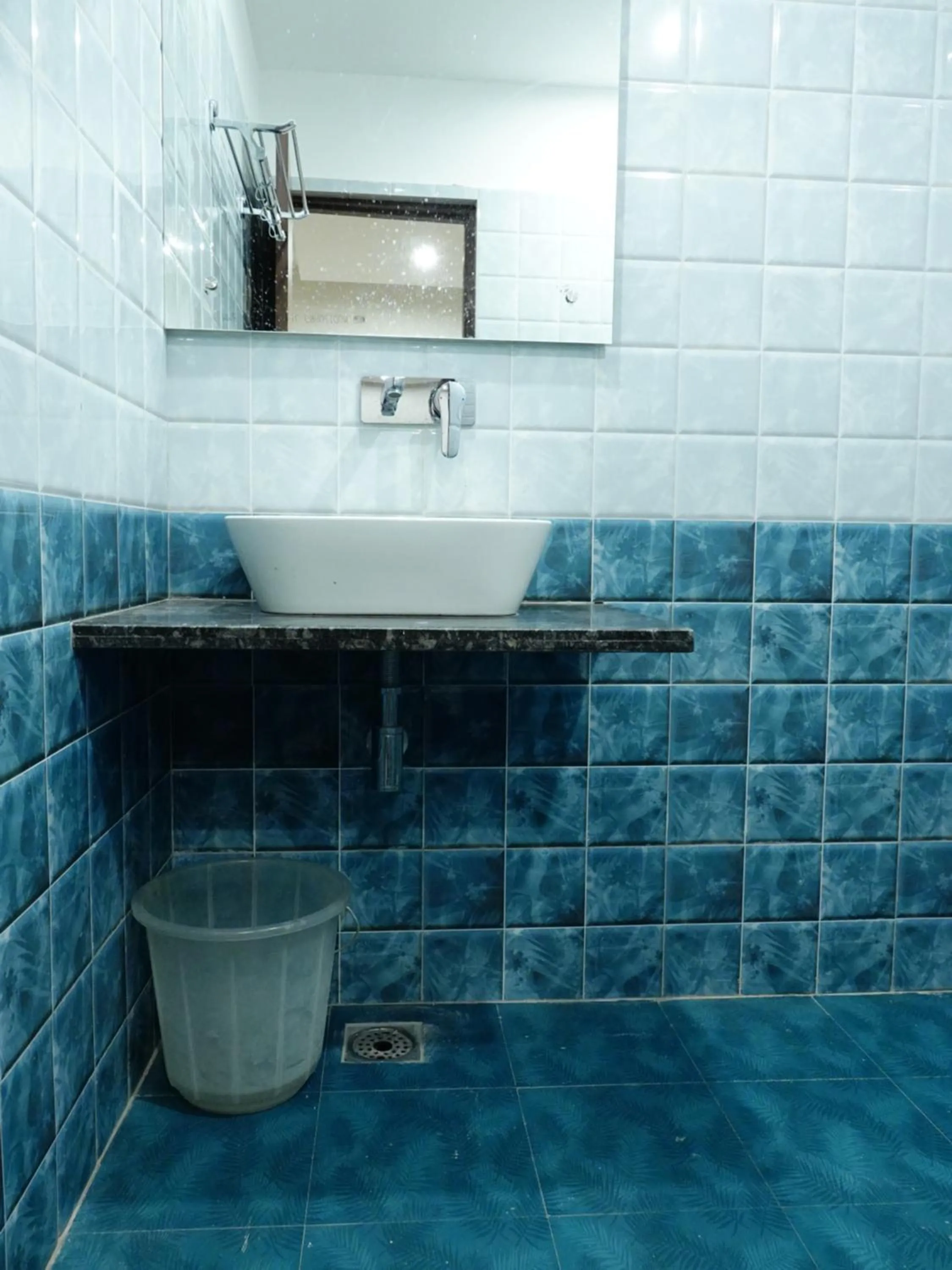 Bathroom in Rubystone Mussoorie A Leisure Resort