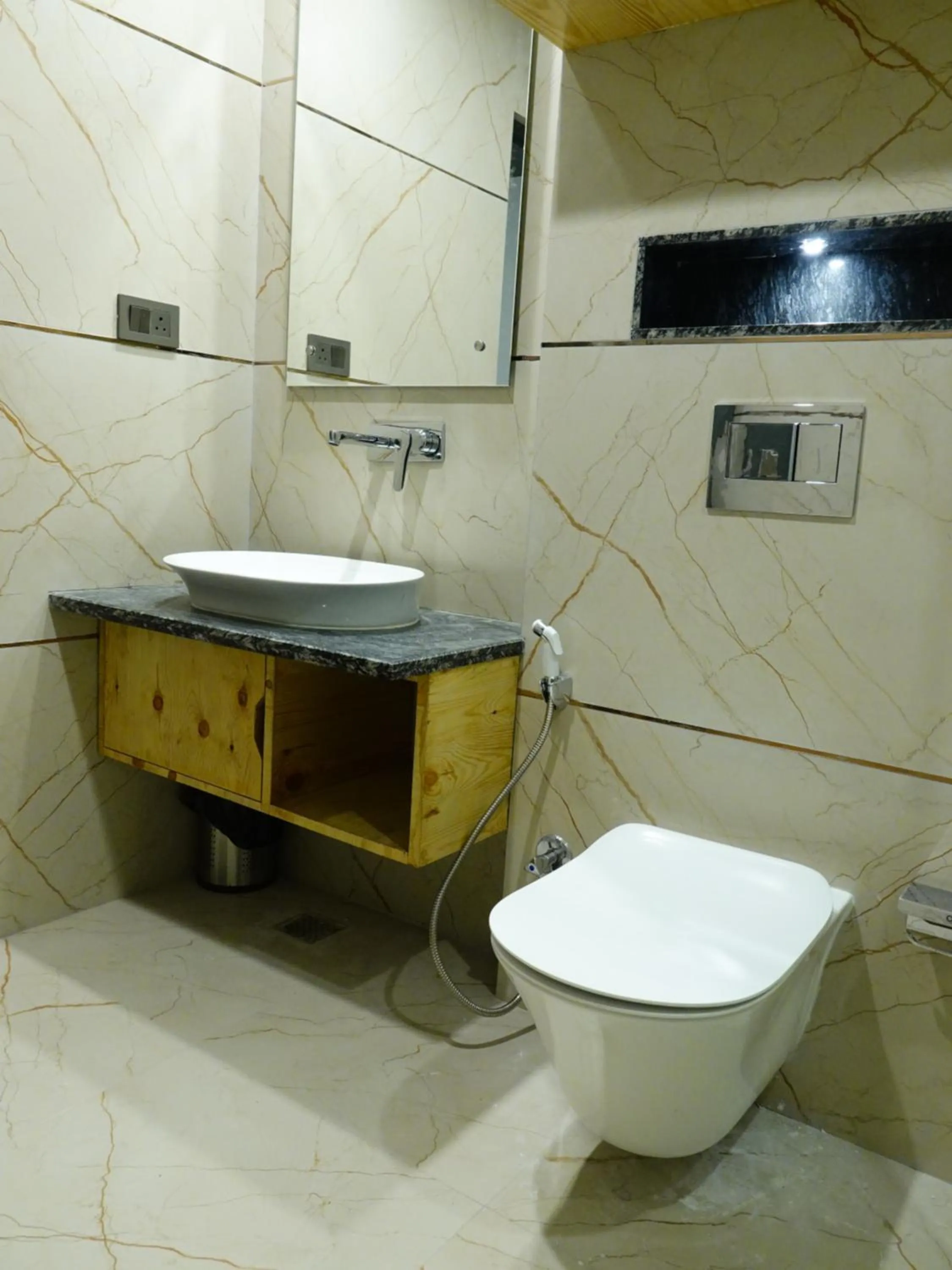 Toilet in Rubystone Mussoorie A Leisure Resort