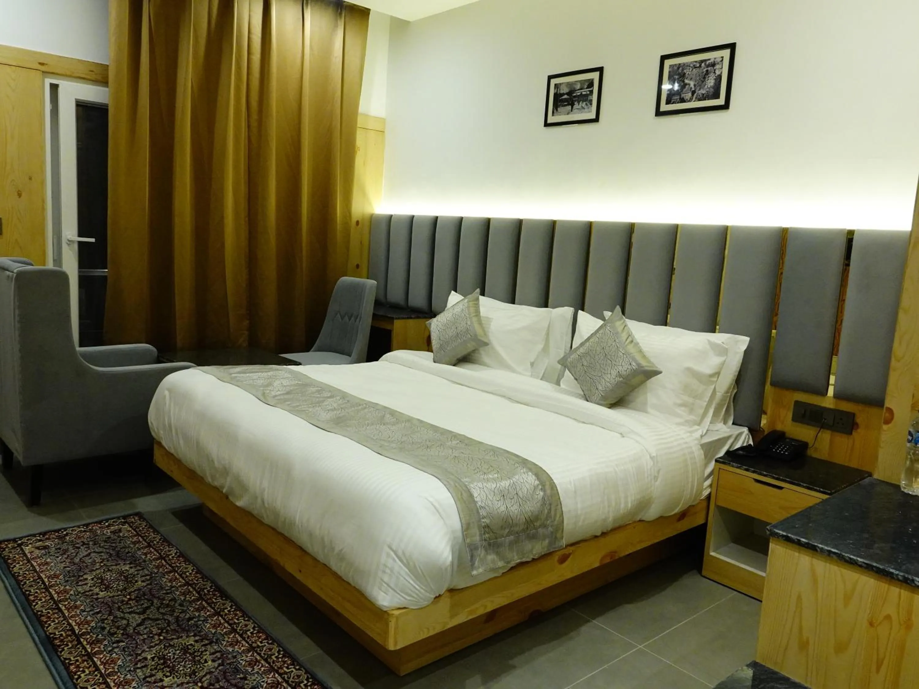 Bed in Rubystone Mussoorie A Leisure Resort
