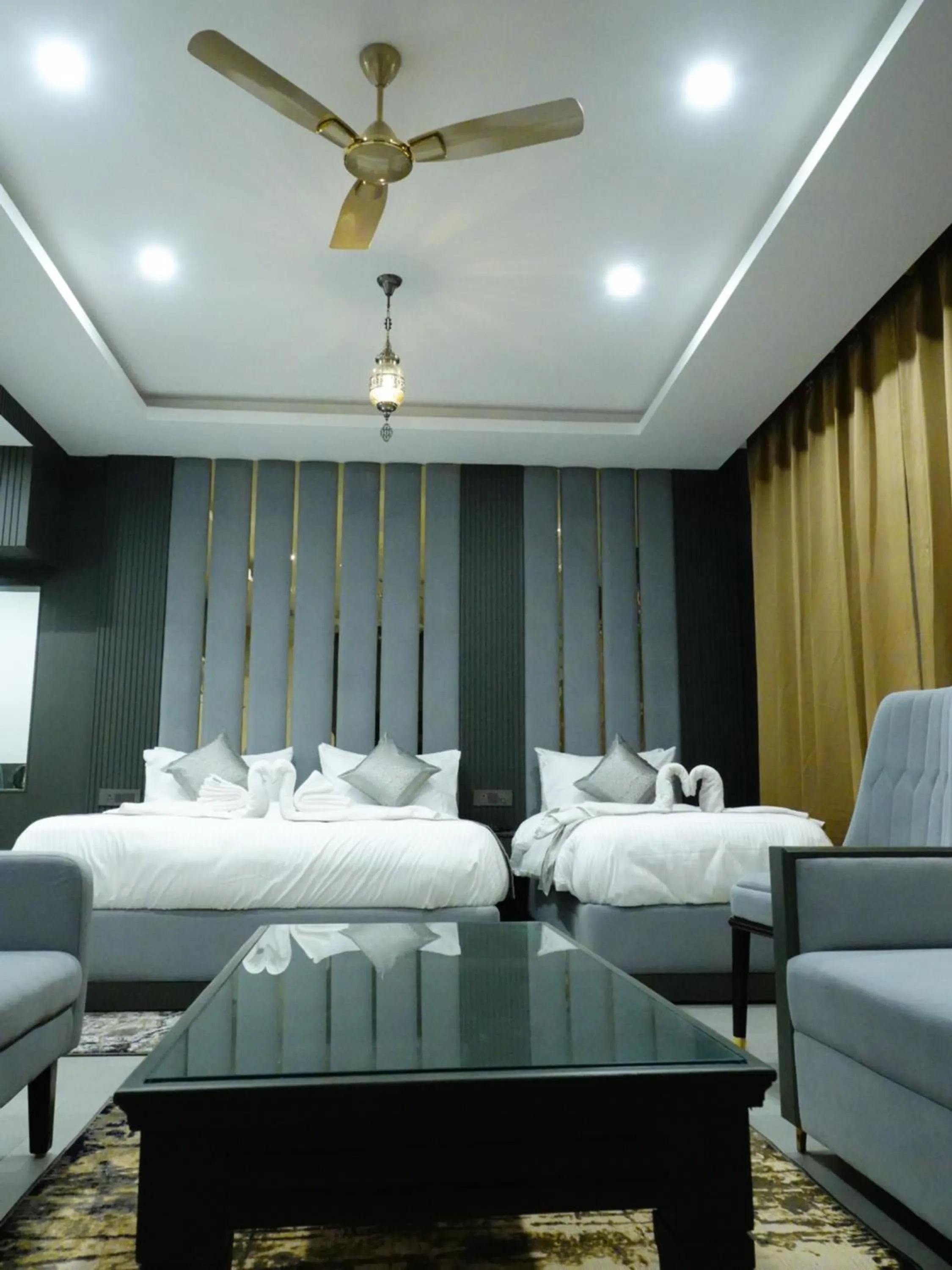 Bed in Rubystone Mussoorie A Leisure Resort