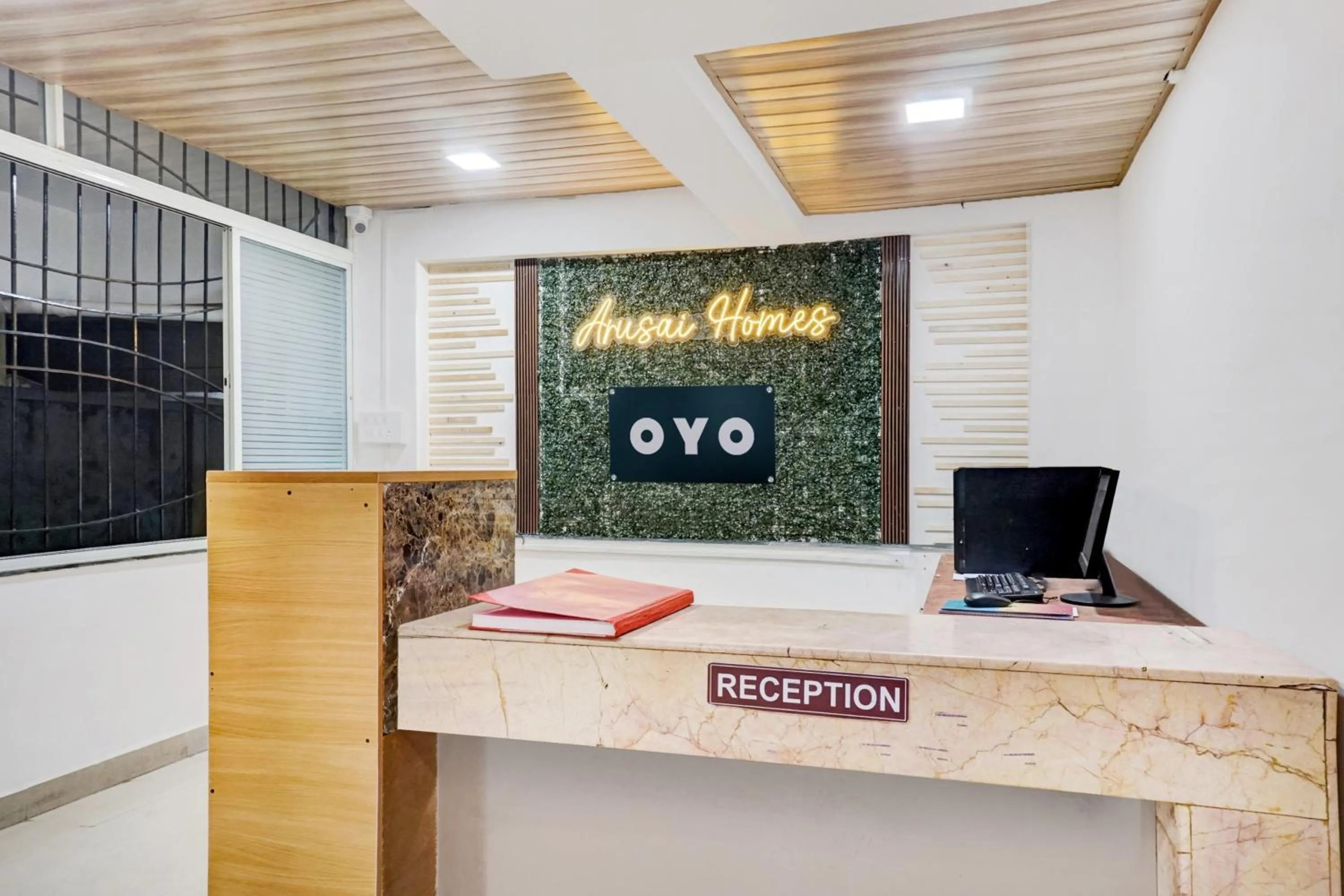 Lobby or reception in Hotel O Arusai Inn