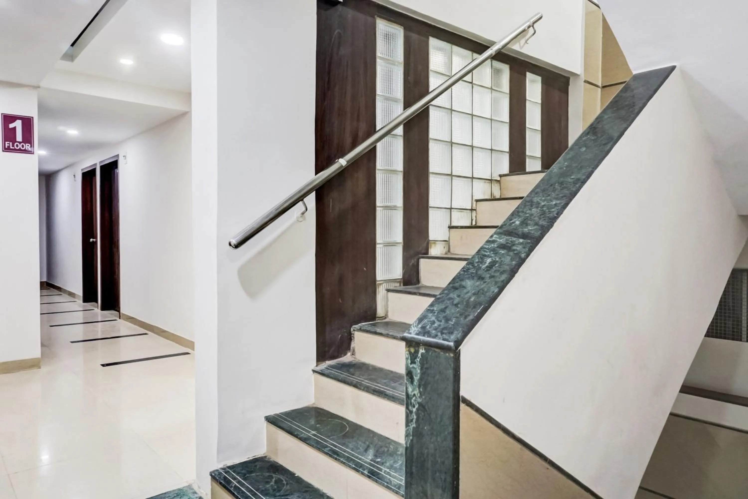 Lobby or reception in Hotel O Arusai Inn