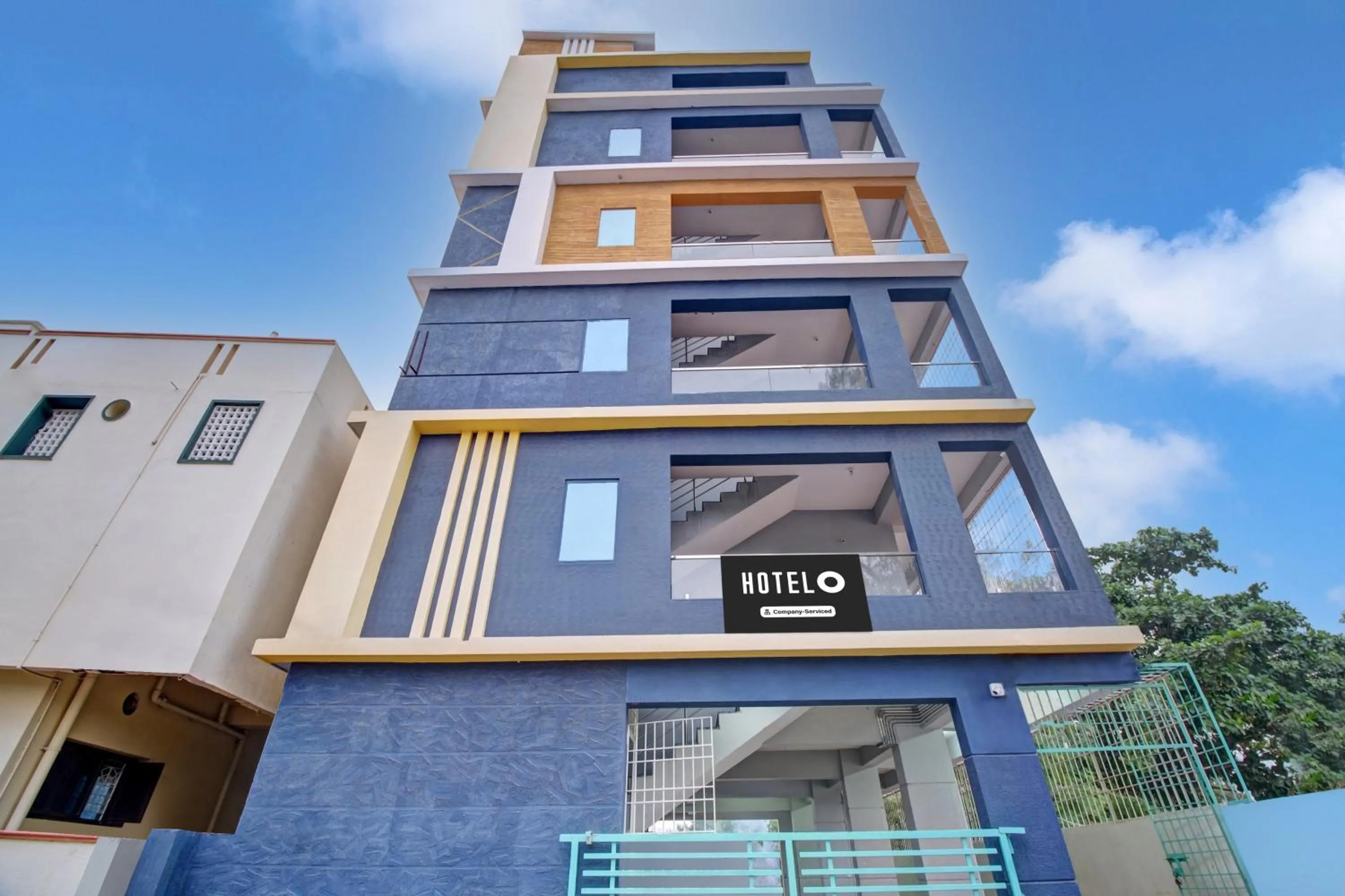 Facade/entrance in Super Hotel O Amaravathi Road Annapurna Nagar