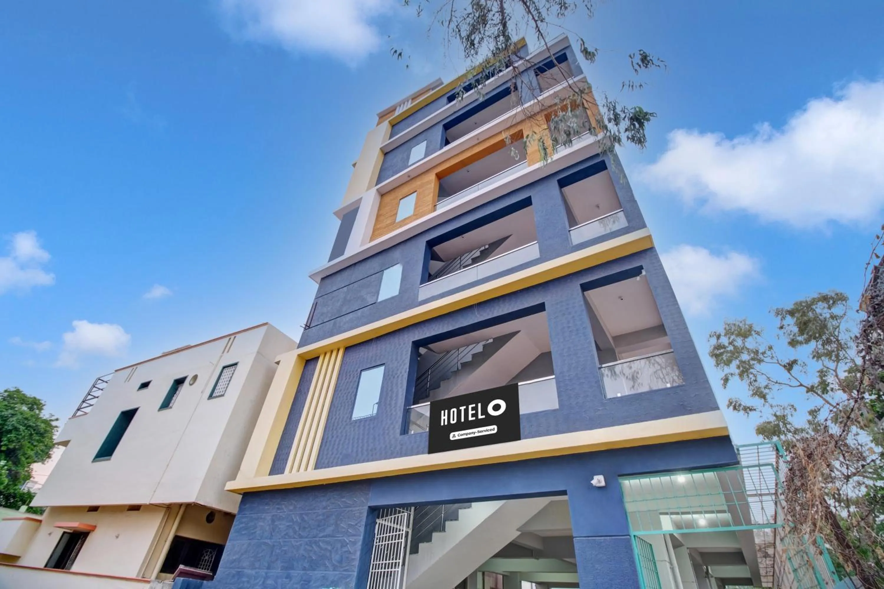 Facade/entrance in Super Hotel O Amaravathi Road Annapurna Nagar