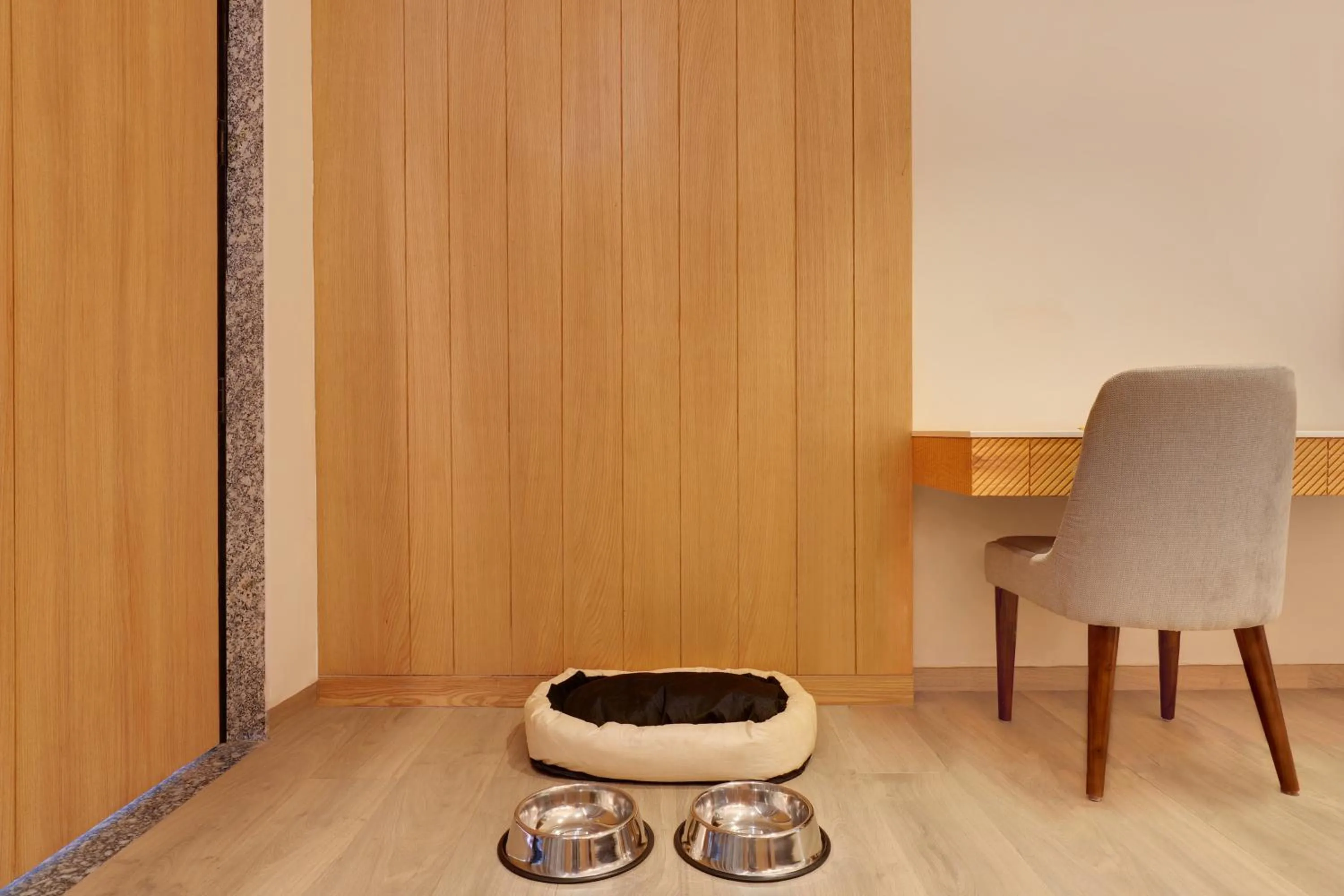 pet friendly in Lemon Tree Resort, Somnath