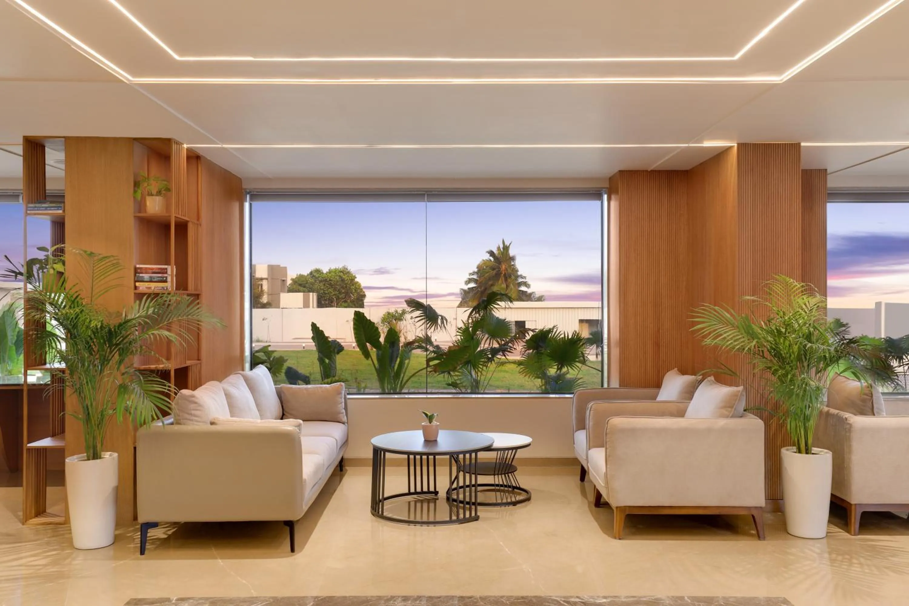 Lobby or reception in Lemon Tree Resort, Somnath