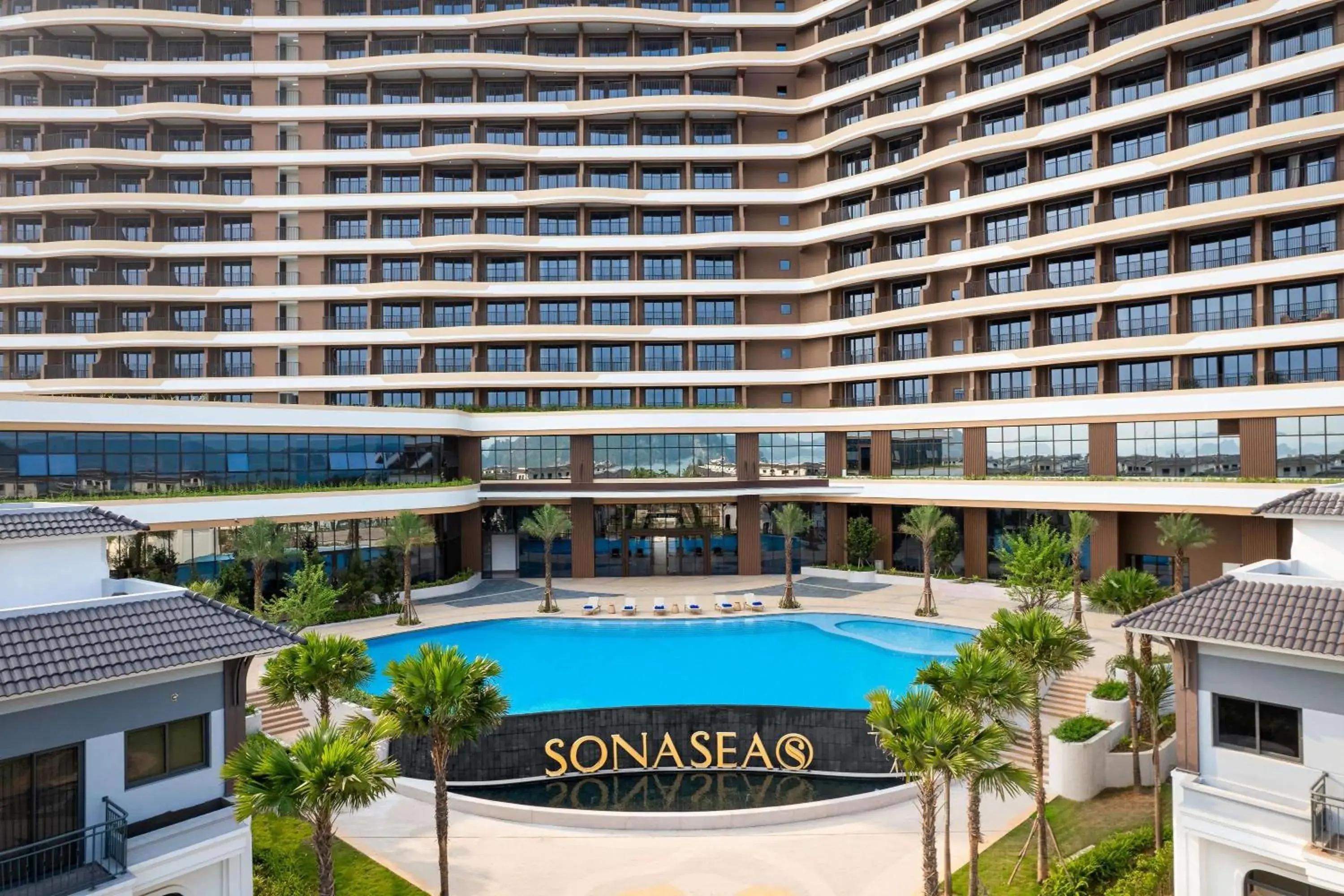 Property building in Wyndham Garden Sonasea Van Don Property building in Wyndham Garden Sonasea Van Don