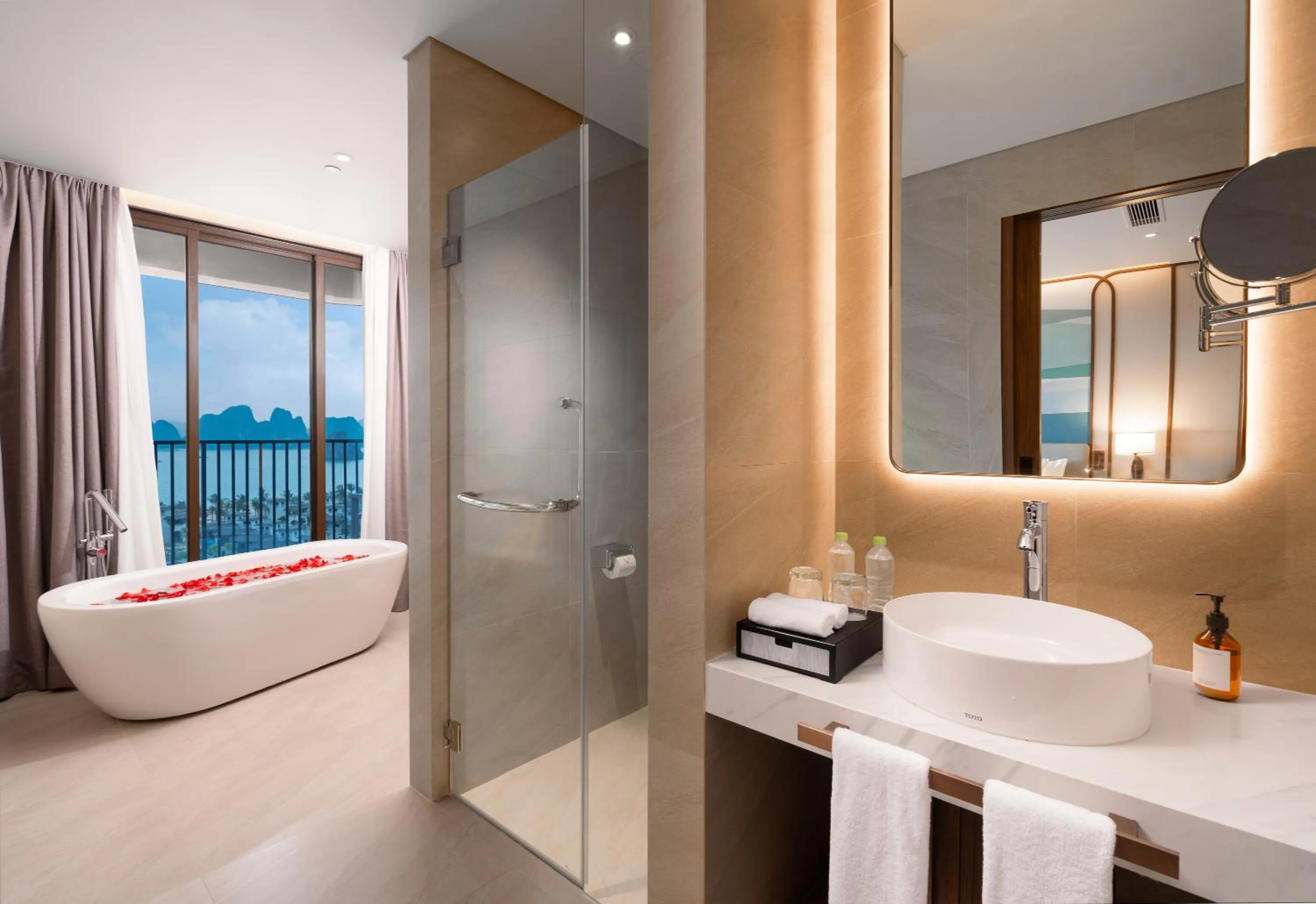 Bathroom in Wyndham Garden Sonasea Van Don